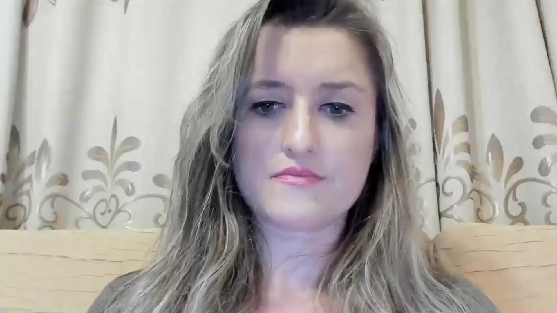 Gallery image thumbnail from BestDream's myfreecams stream on, 06/21/2024, 24:32 image 4 of 20