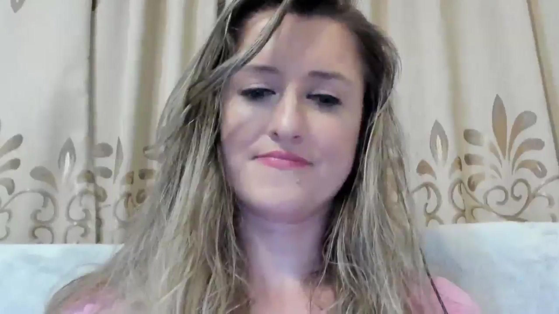 Gallery image thumbnail from BestDream's myfreecams stream on, 06/23/2024, 24:41 image 20 of 20