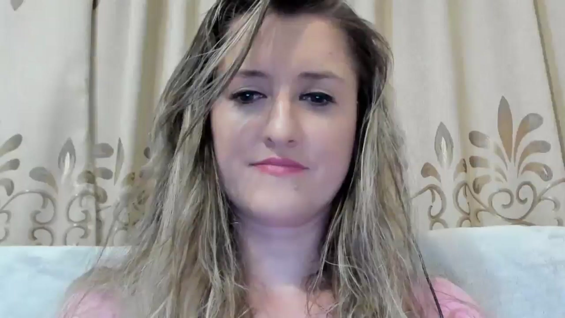 Gallery image thumbnail from BestDream's myfreecams stream on, 06/23/2024, 24:41 image 10 of 20