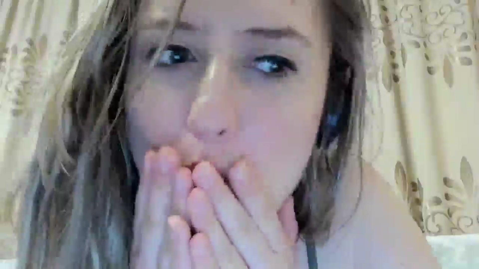 Gallery image thumbnail from BestDream's myfreecams stream on, 06/24/2024, 01:53 image 17 of 20