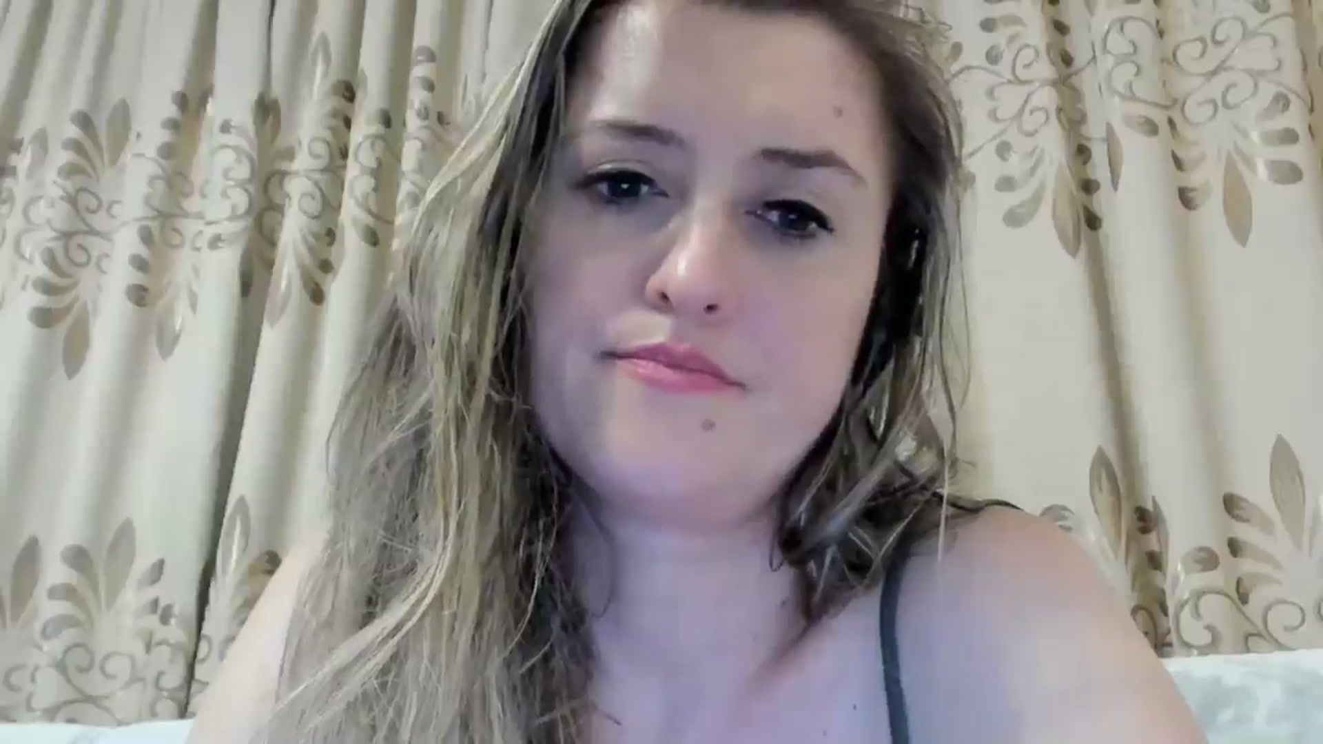 Gallery image thumbnail from BestDream's myfreecams stream on, 06/24/2024, 01:53 image 8 of 20