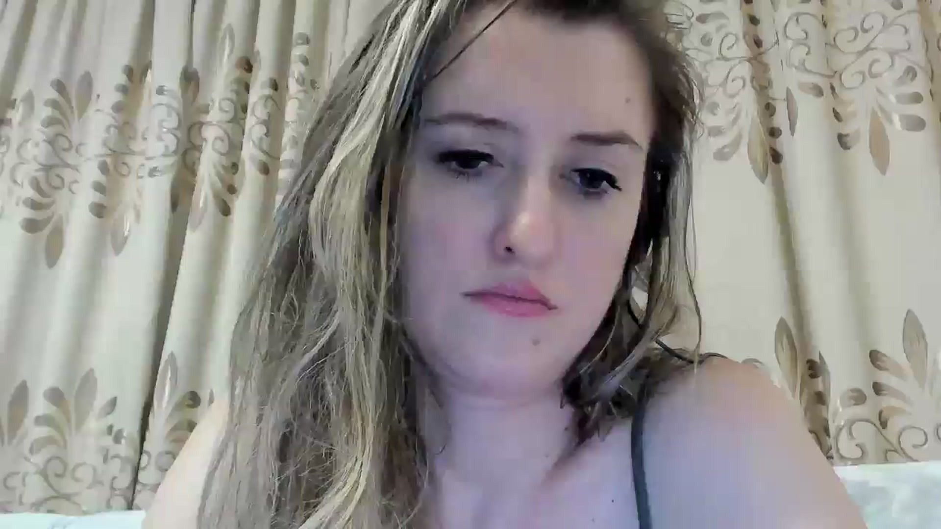 Gallery image thumbnail from BestDream's myfreecams stream on, 06/24/2024, 01:53 image 12 of 20