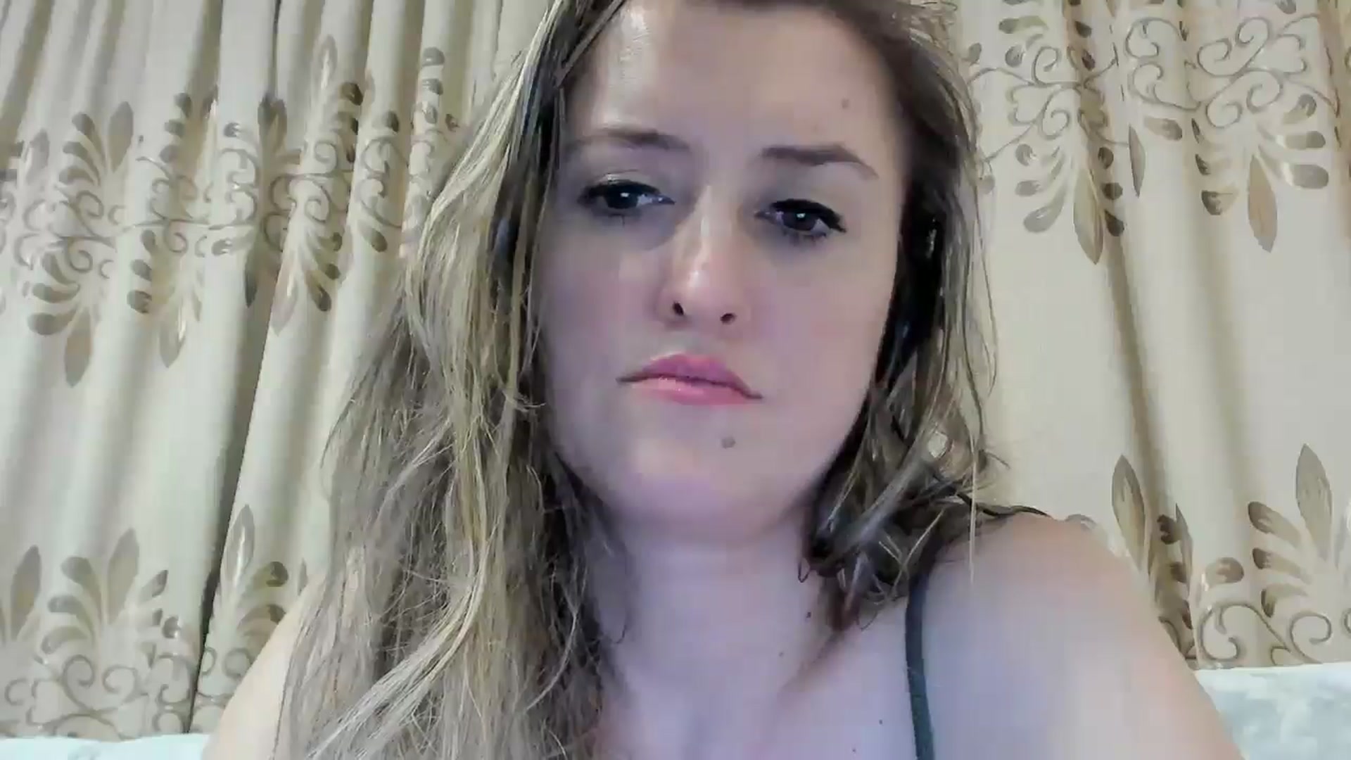 Gallery image thumbnail from BestDream's myfreecams stream on, 06/24/2024, 01:53 image 13 of 20