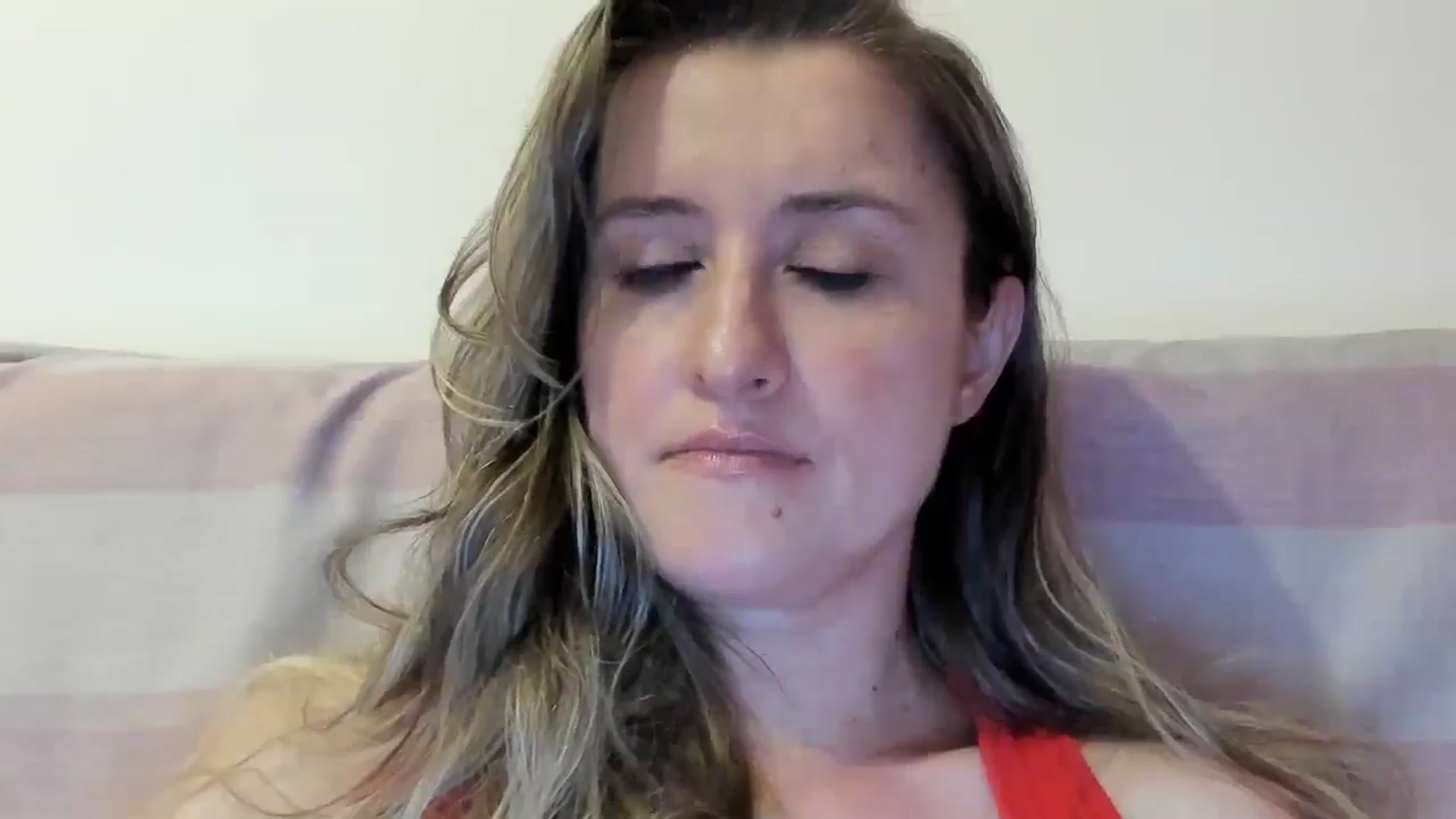 Gallery image thumbnail from BestDream's myfreecams stream on, 07/01/2024, 20:34 image 14 of 20