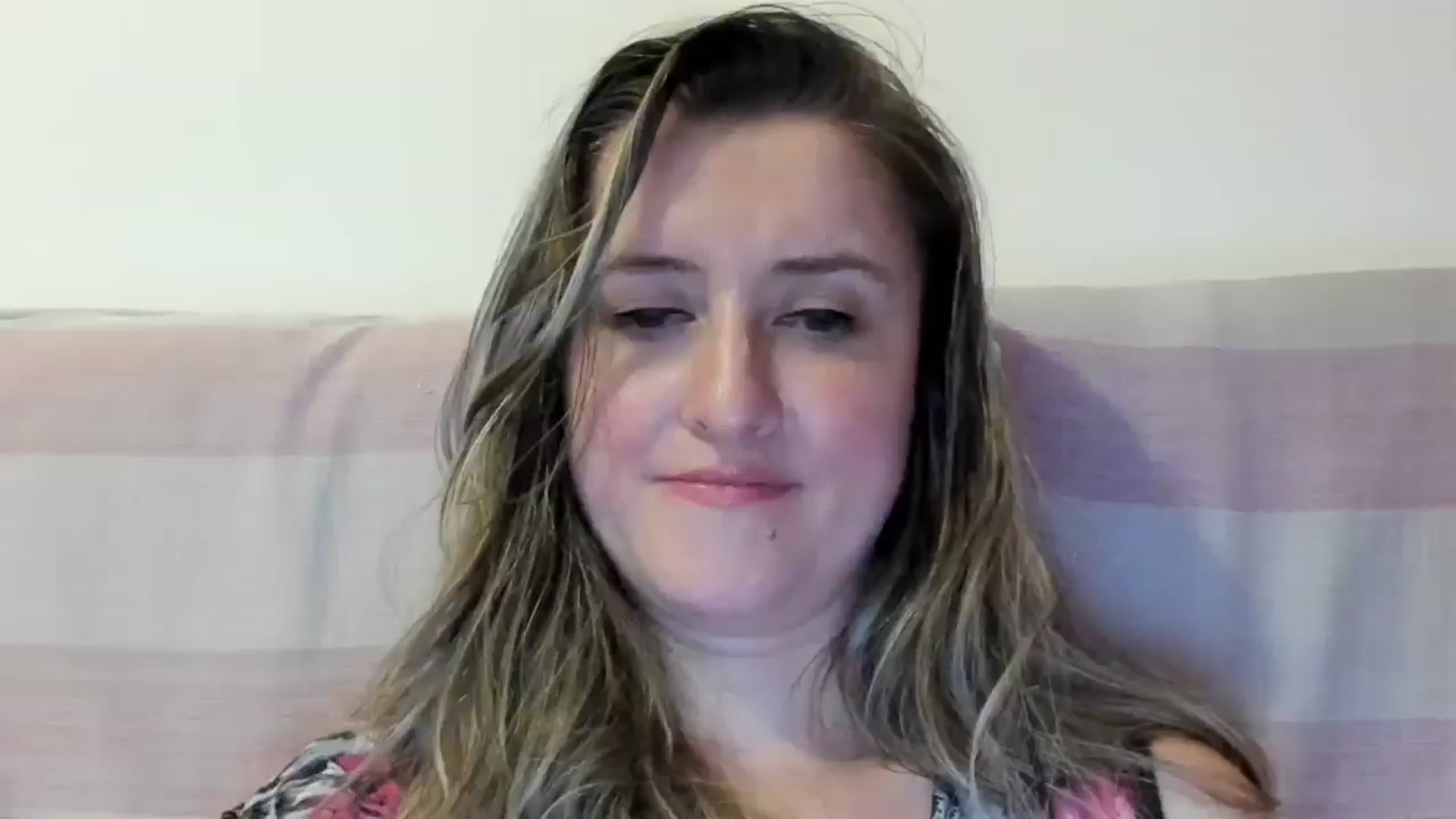 Gallery image thumbnail from BestDream's myfreecams stream on, 07/02/2024, 22:22 image 11 of 20