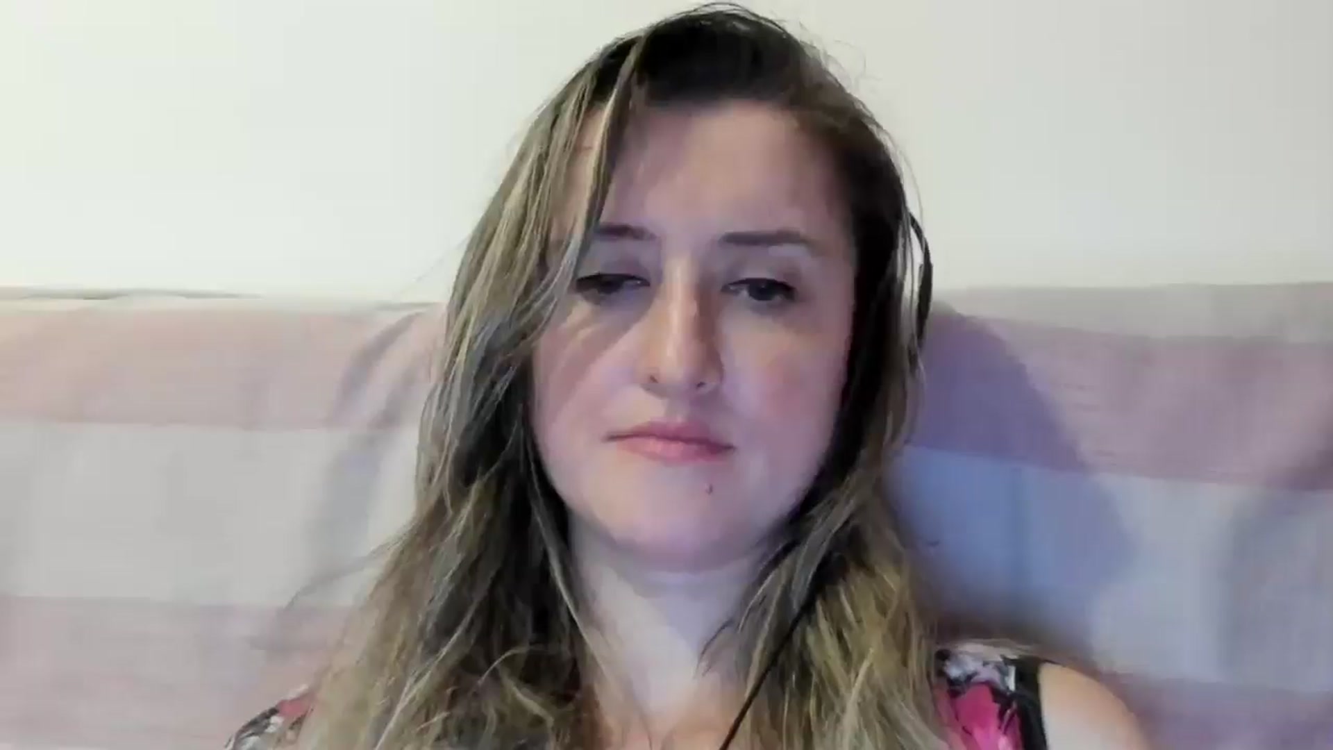 Gallery image thumbnail from BestDream's myfreecams stream on, 07/02/2024, 23:00 image 18 of 20