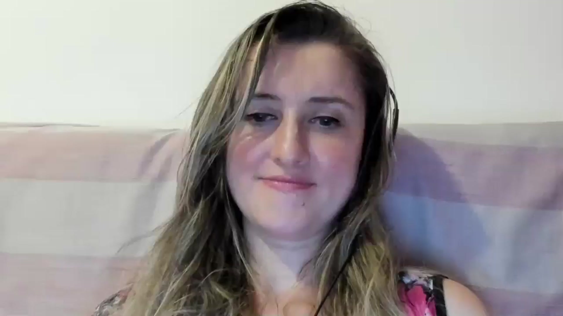 Gallery image thumbnail from BestDream's myfreecams stream on, 07/02/2024, 23:00 image 10 of 20