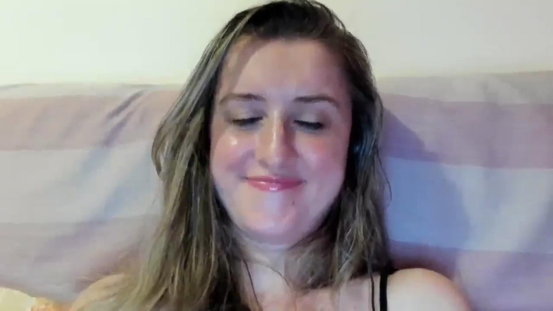 Gallery image thumbnail from BestDream's myfreecams stream on, 07/04/2024, 24:00 image 9 of 20