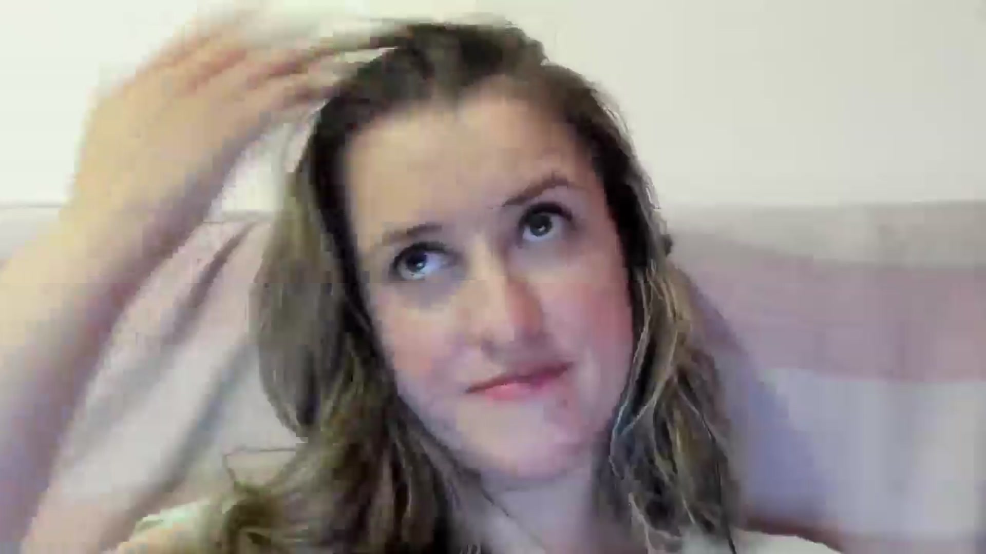 Gallery image thumbnail from BestDream's myfreecams stream on, 07/04/2024, 21:43 image 14 of 20