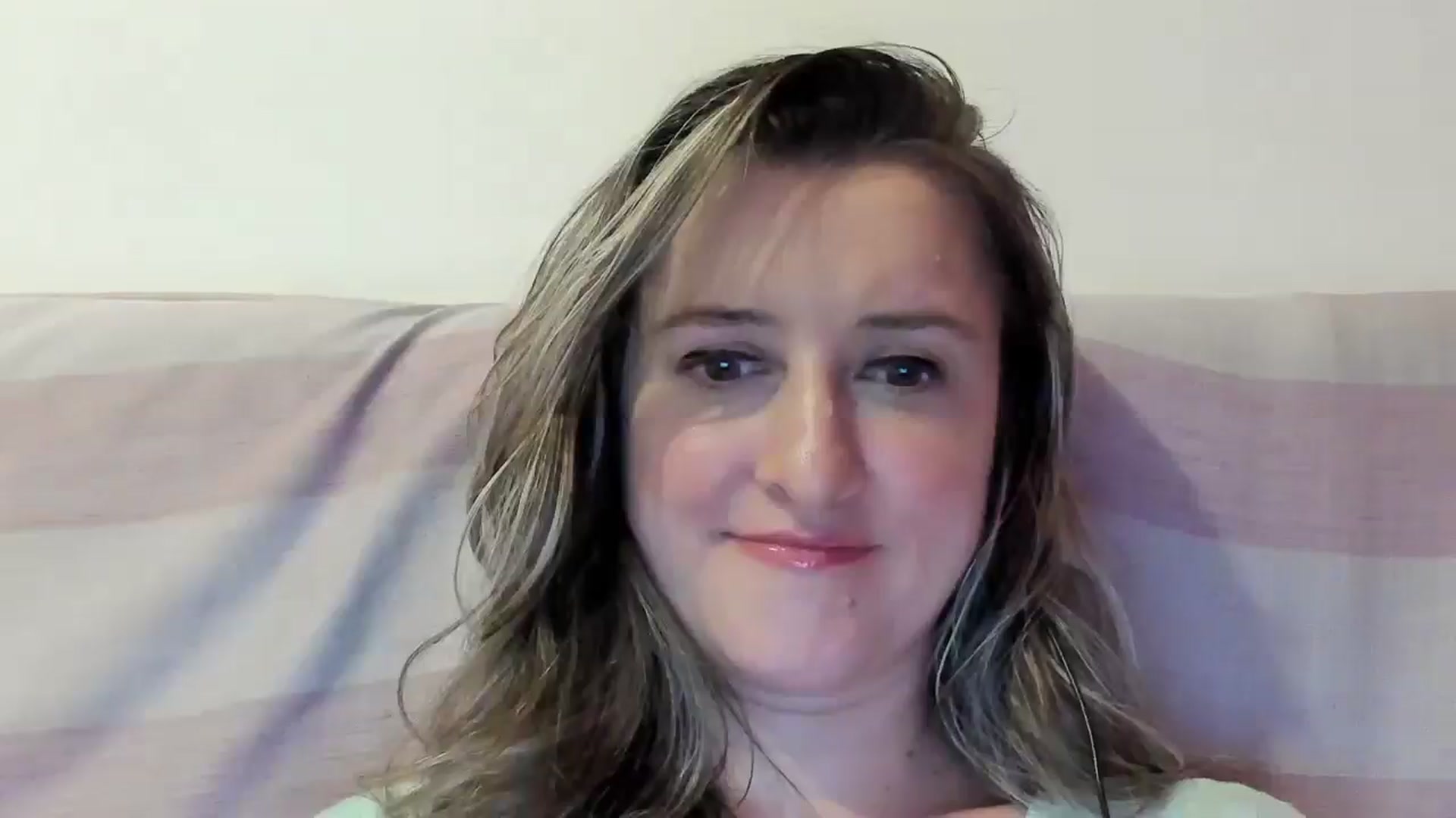 Gallery image thumbnail from BestDream's myfreecams stream on, 07/04/2024, 22:20 image 19 of 20