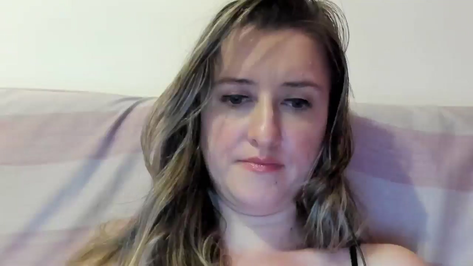 Gallery image thumbnail from BestDream's myfreecams stream on, 07/04/2024, 23:06 image 8 of 20