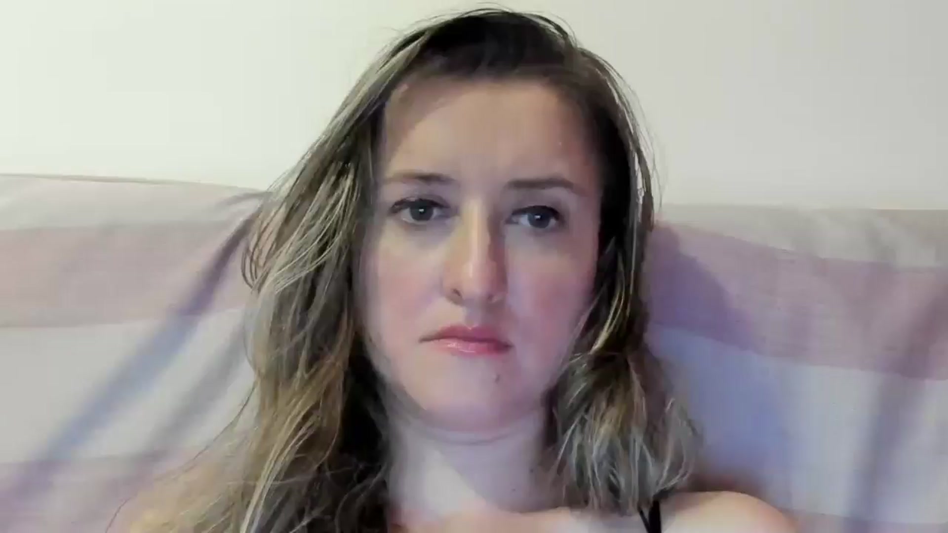 Gallery image thumbnail from BestDream's myfreecams stream on, 07/04/2024, 23:34 image 10 of 20