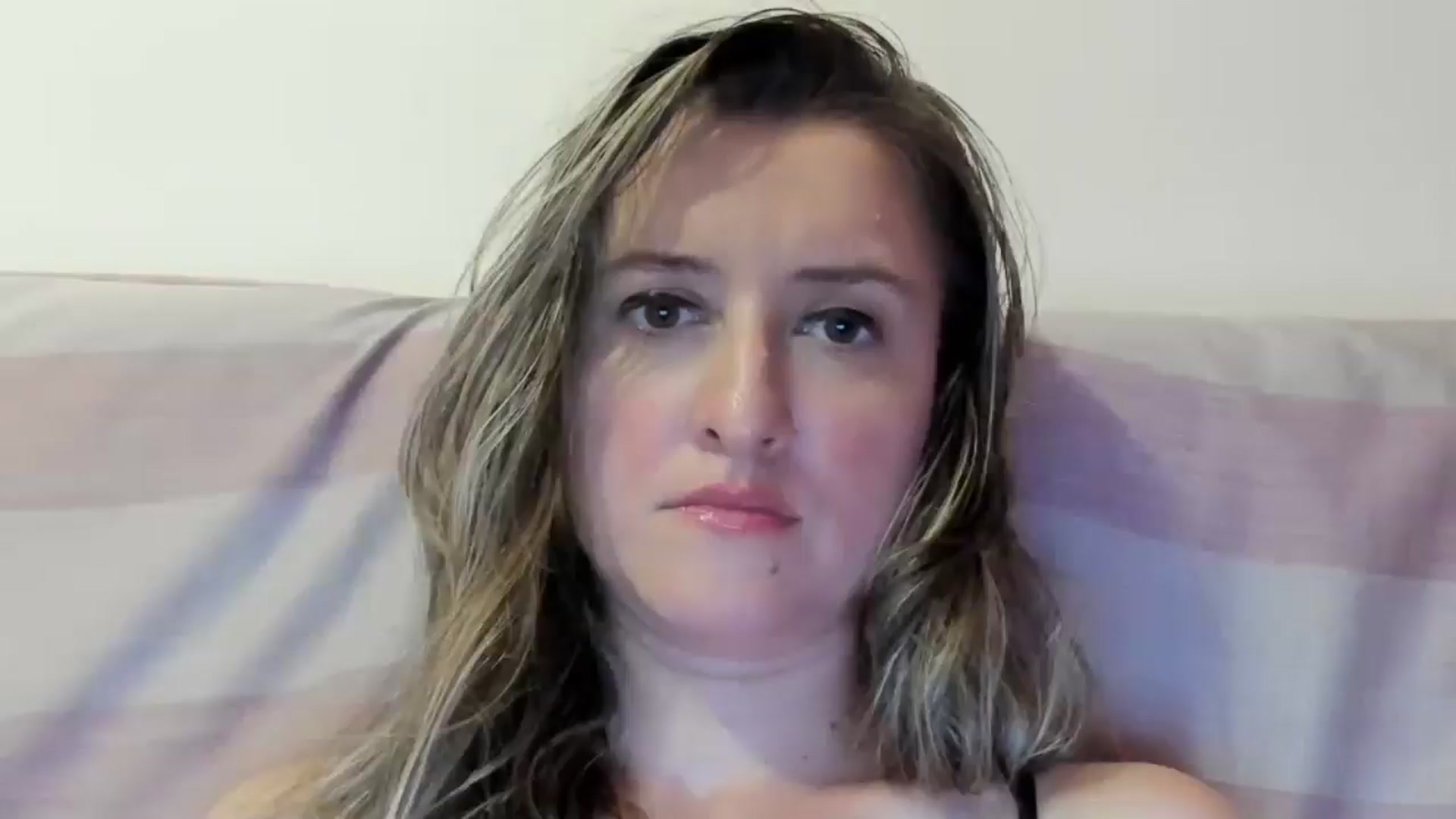 Gallery image thumbnail from BestDream's myfreecams stream on, 07/04/2024, 23:34 image 7 of 20