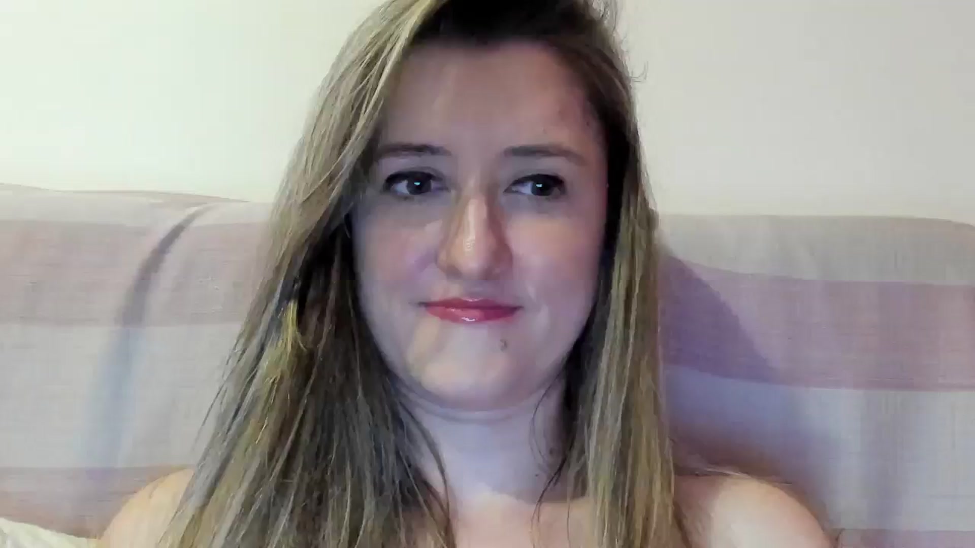 Gallery image thumbnail from BestDream's myfreecams stream on, 07/05/2024, 22:44 image 1 of 20