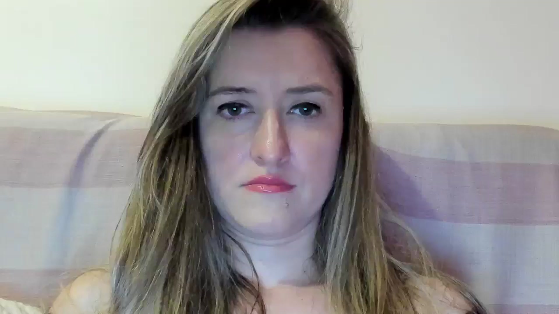 Gallery image thumbnail from BestDream's myfreecams stream on, 07/05/2024, 22:44 image 3 of 20