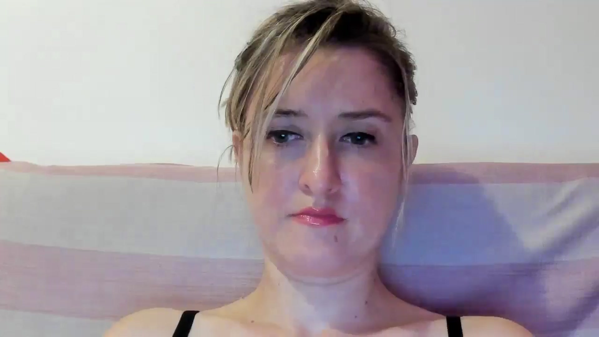 Gallery image thumbnail from BestDream's myfreecams stream on, 07/06/2024, 22:09 image 12 of 20