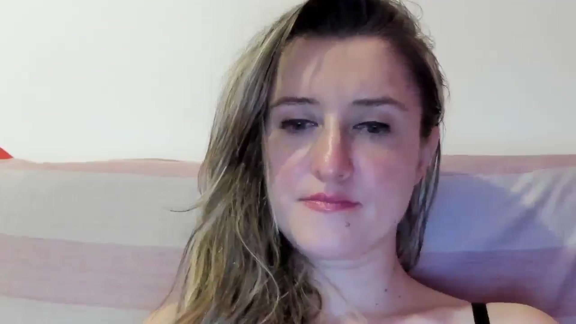 Gallery image thumbnail from BestDream's myfreecams stream on, 07/06/2024, 23:01 image 12 of 20