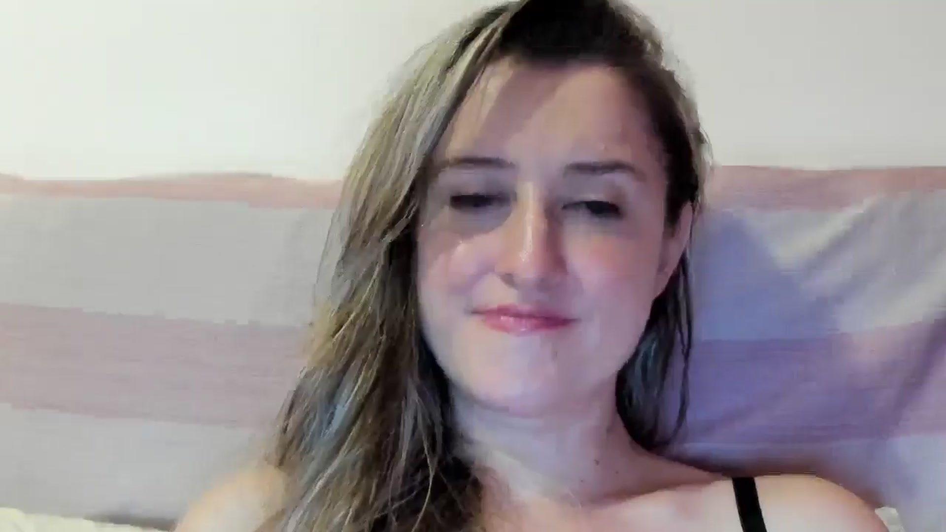 Gallery image thumbnail from BestDream's myfreecams stream on, 07/06/2024, 23:26 image 18 of 20