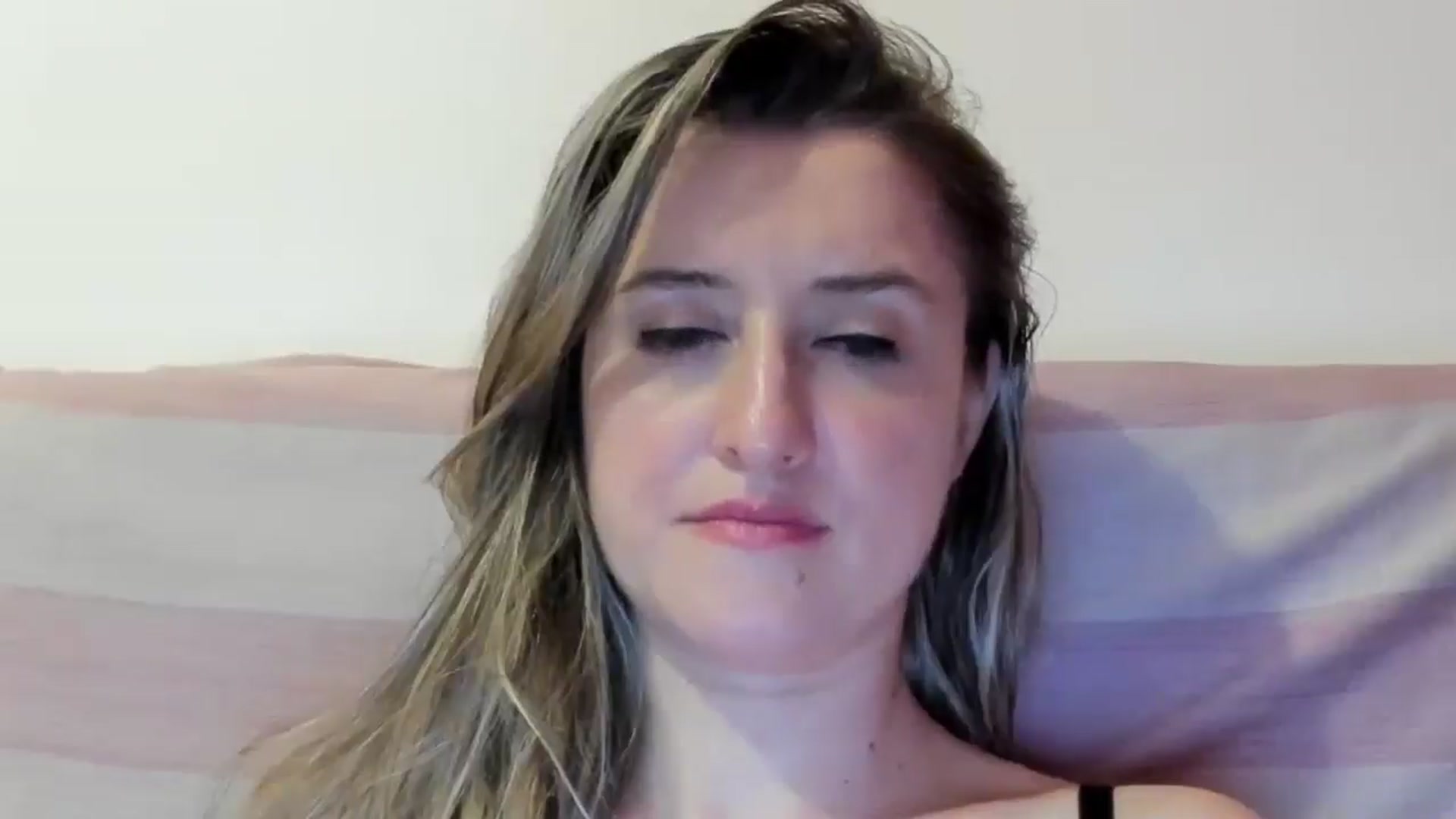 Gallery image thumbnail from BestDream's myfreecams stream on, 07/06/2024, 23:47 image 20 of 20