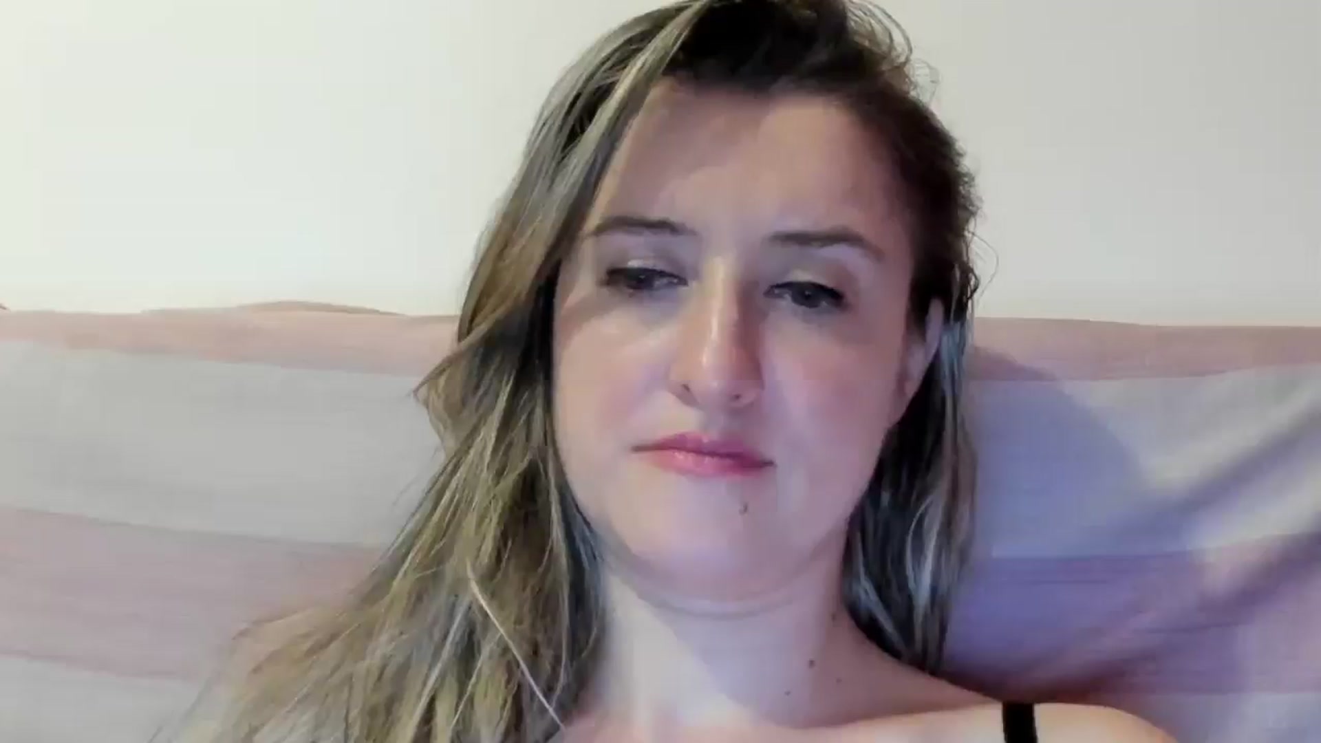 Gallery image thumbnail from BestDream's myfreecams stream on, 07/06/2024, 23:47 image 18 of 20