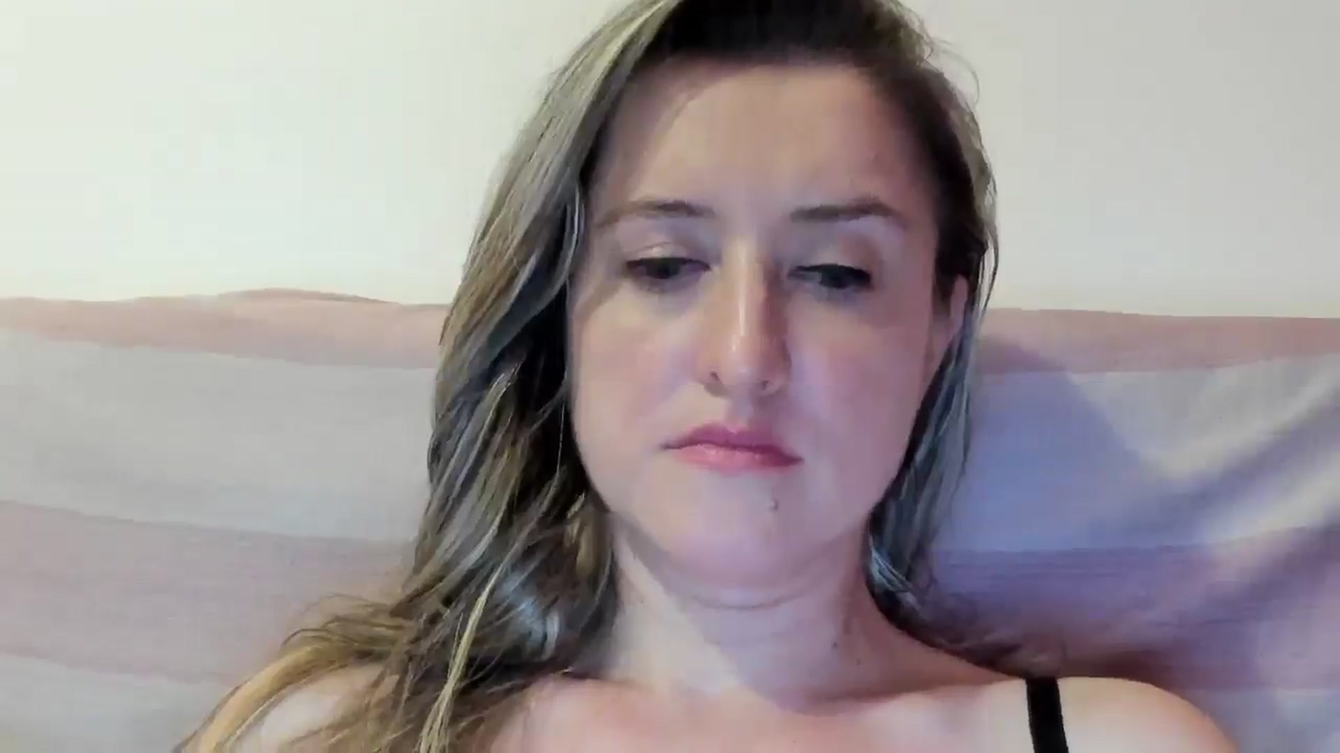 Gallery image thumbnail from BestDream's myfreecams stream on, 07/06/2024, 23:47 image 4 of 20