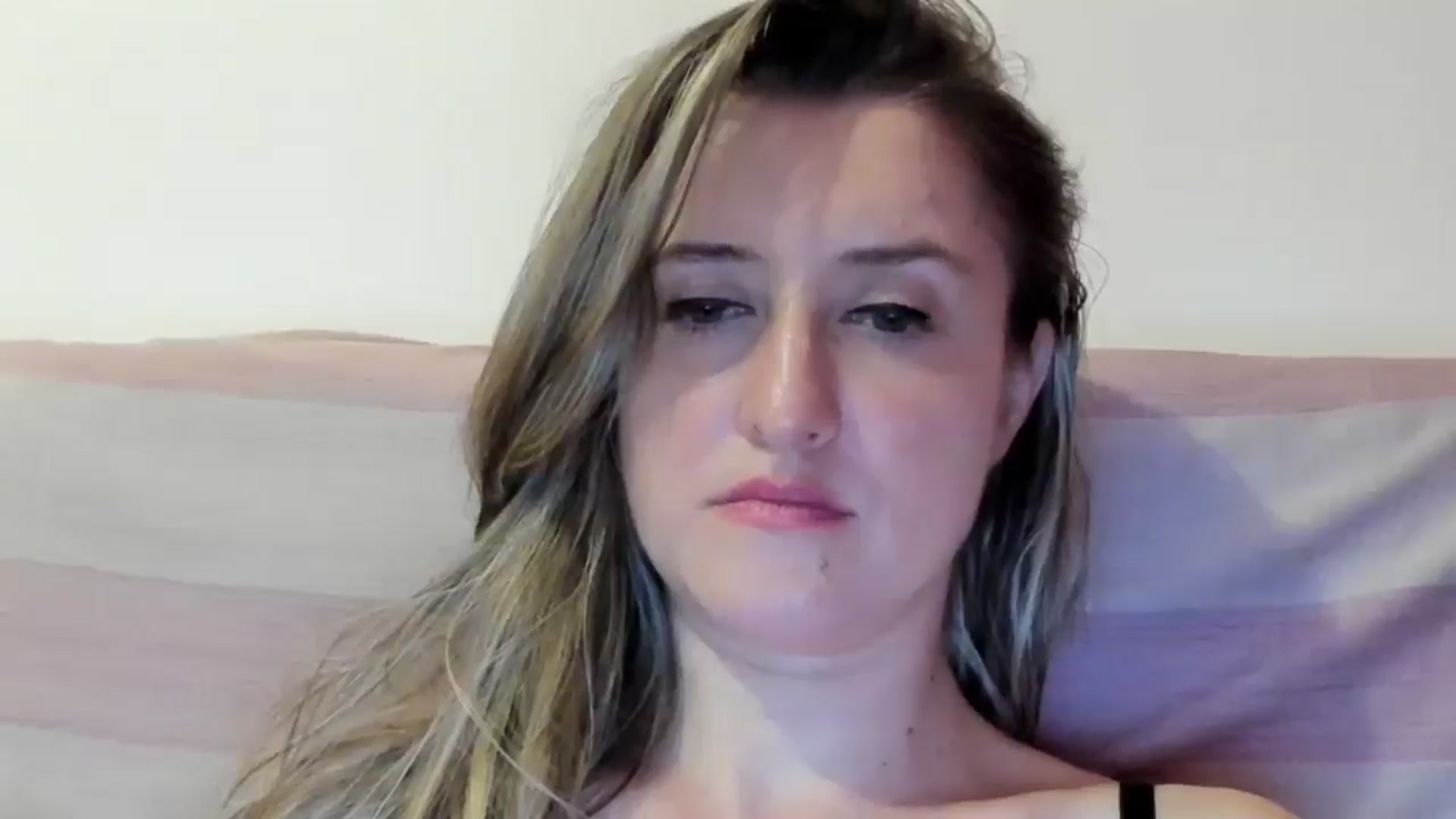 Gallery image thumbnail from BestDream's myfreecams stream on, 07/06/2024, 23:47 image 13 of 20