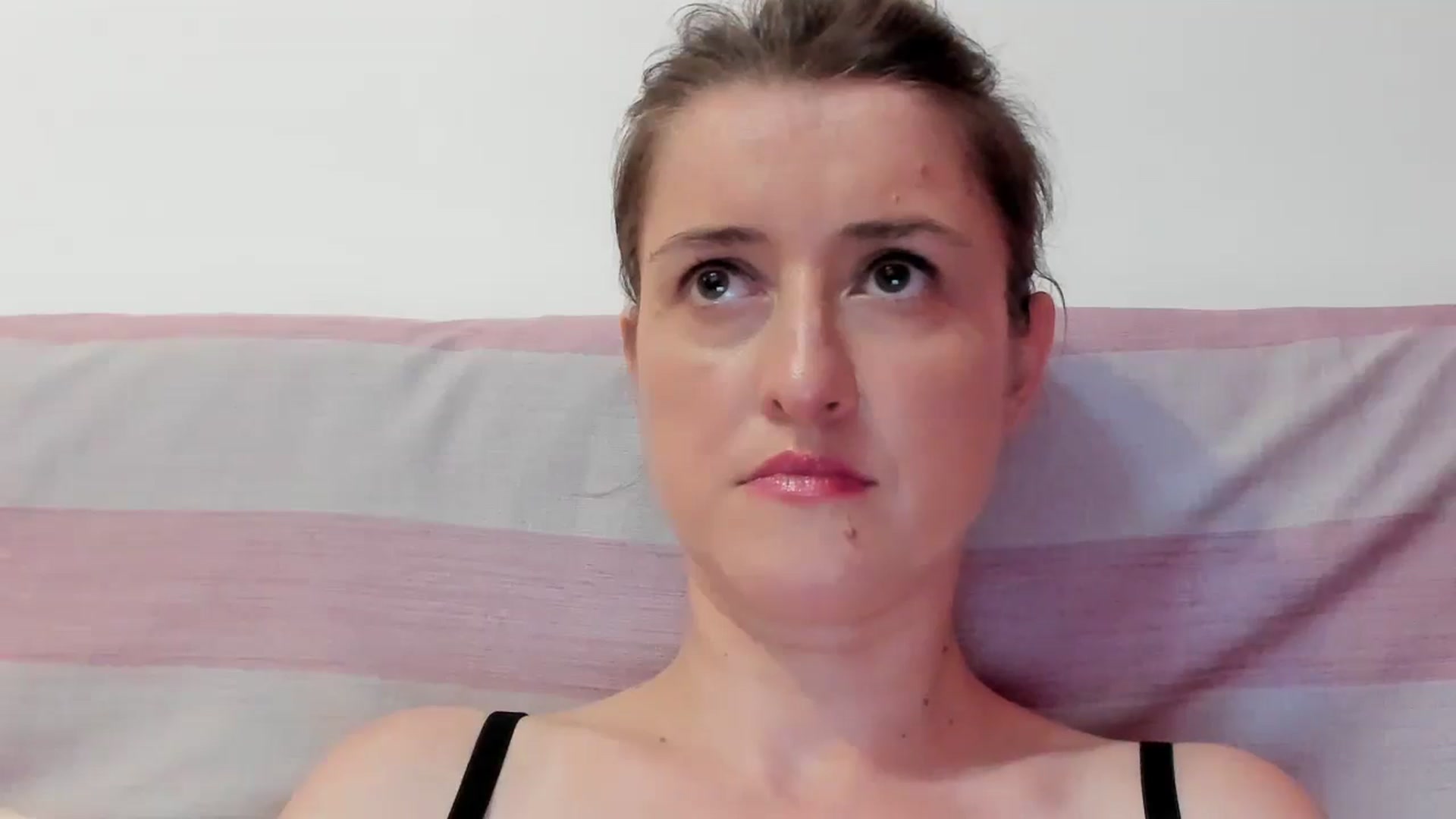 Gallery image thumbnail from BestDream's myfreecams stream on, 07/07/2024, 20:28 image 10 of 20