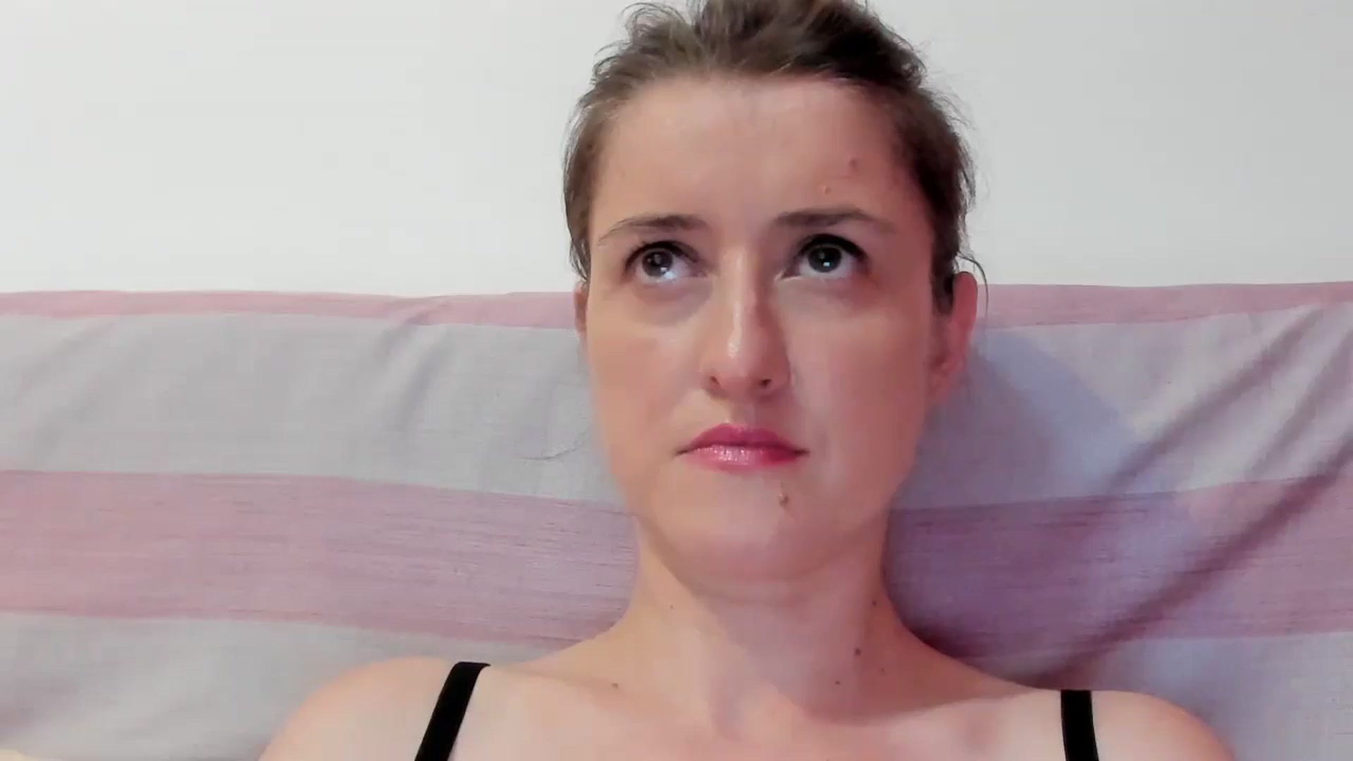 Gallery image thumbnail from BestDream's myfreecams stream on, 07/07/2024, 20:28 image 14 of 20