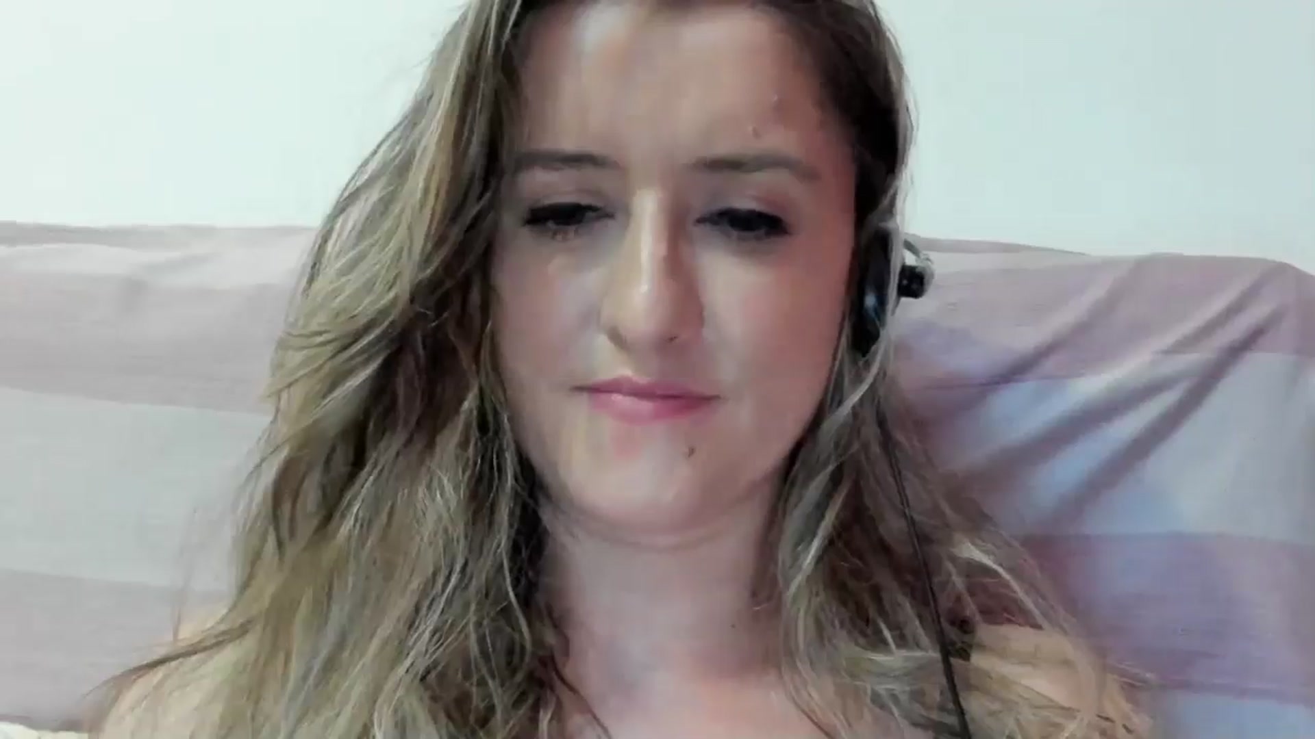 Gallery image thumbnail from BestDream's myfreecams stream on, 07/09/2024, 23:09 image 10 of 20