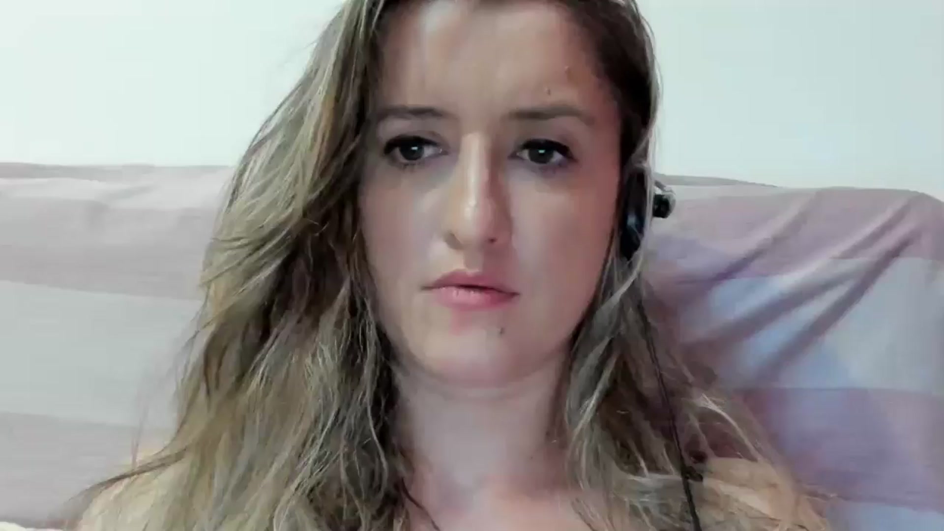 Gallery image thumbnail from BestDream's myfreecams stream on, 07/09/2024, 23:09 image 7 of 20