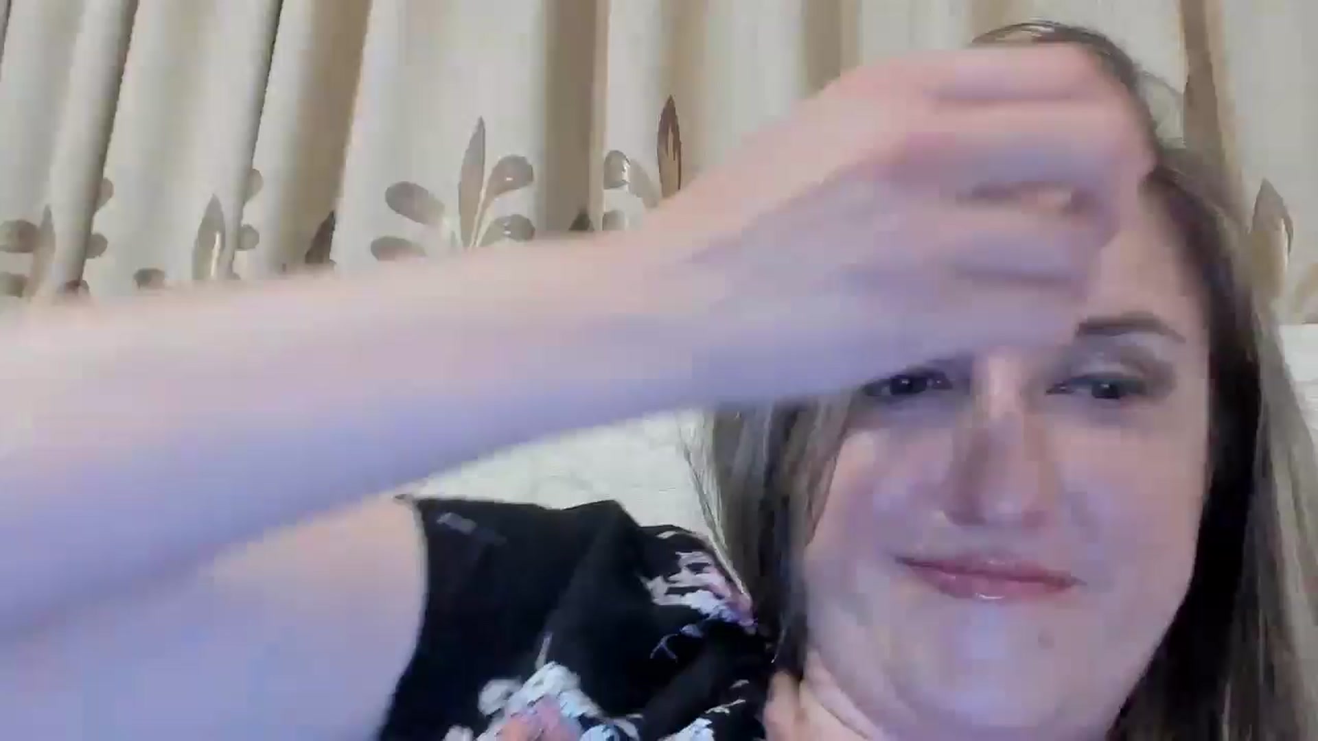 Gallery image thumbnail from BestDream's myfreecams stream on, 07/11/2024, 23:11 image 15 of 20