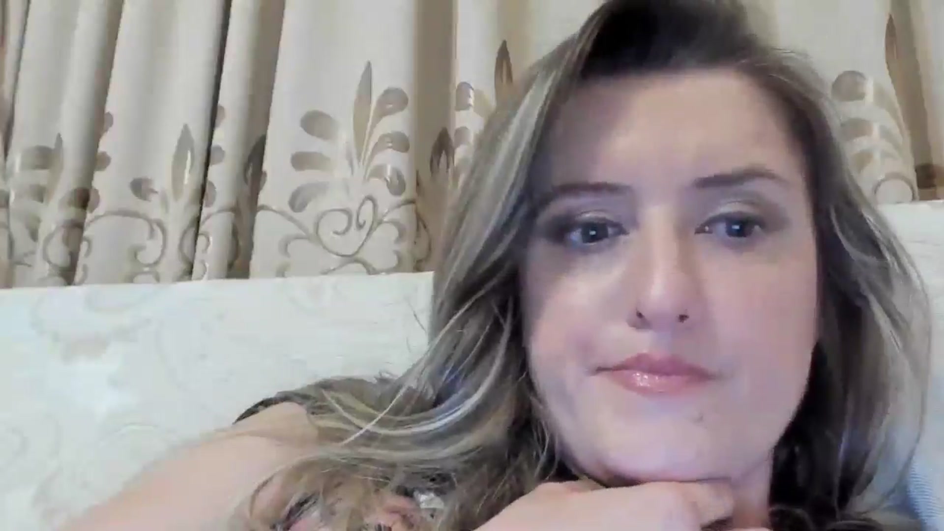 Gallery image thumbnail from BestDream's myfreecams stream on, 07/11/2024, 23:40 image 12 of 20