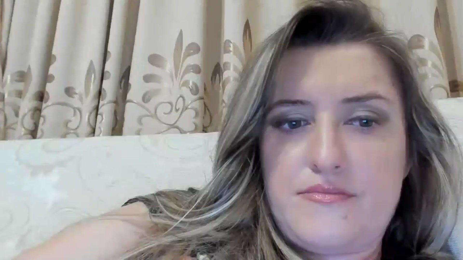 Gallery image thumbnail from BestDream's myfreecams stream on, 07/11/2024, 23:40 image 14 of 20