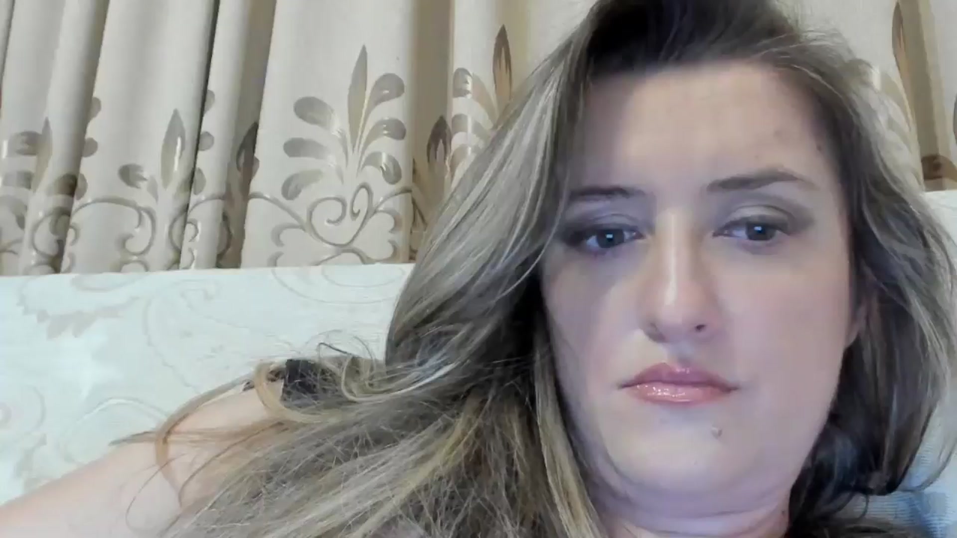 Gallery image thumbnail from BestDream's myfreecams stream on, 07/11/2024, 23:40 image 2 of 20