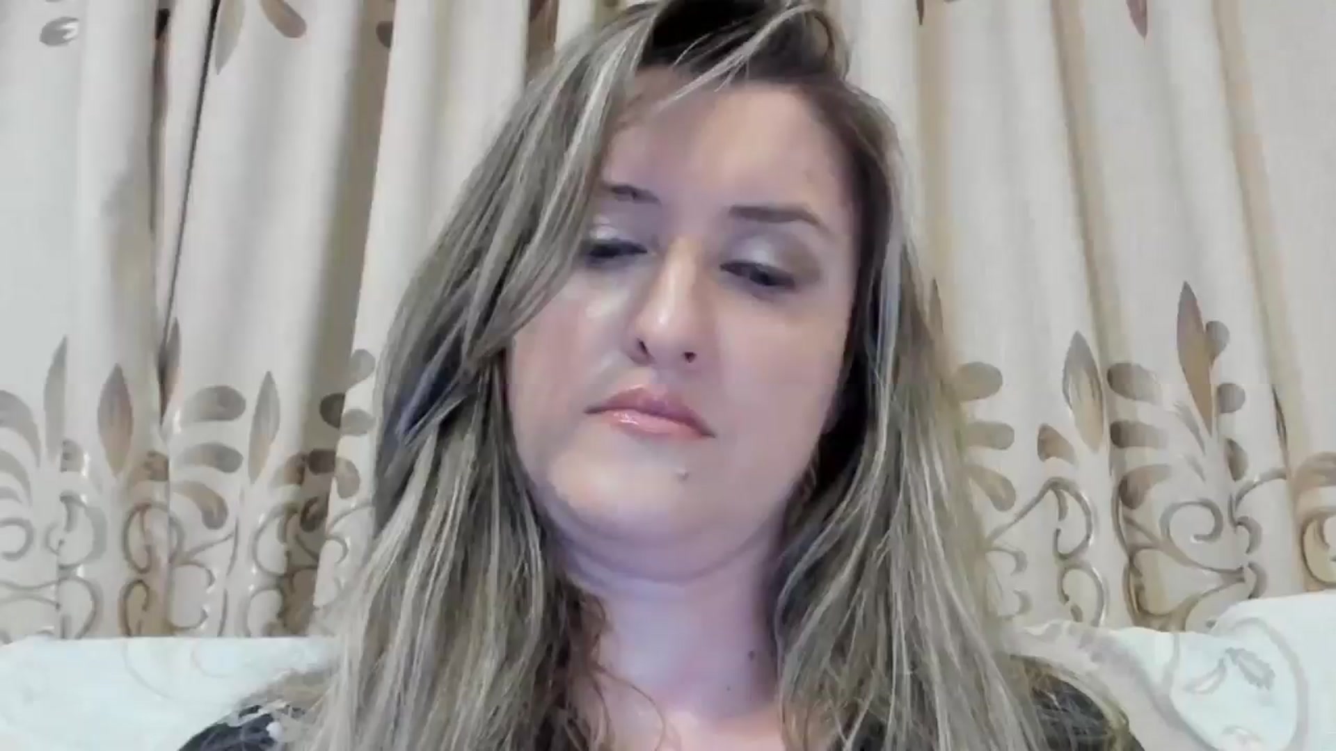 Gallery image thumbnail from BestDream's myfreecams stream on, 07/12/2024, 24:09 image 6 of 20