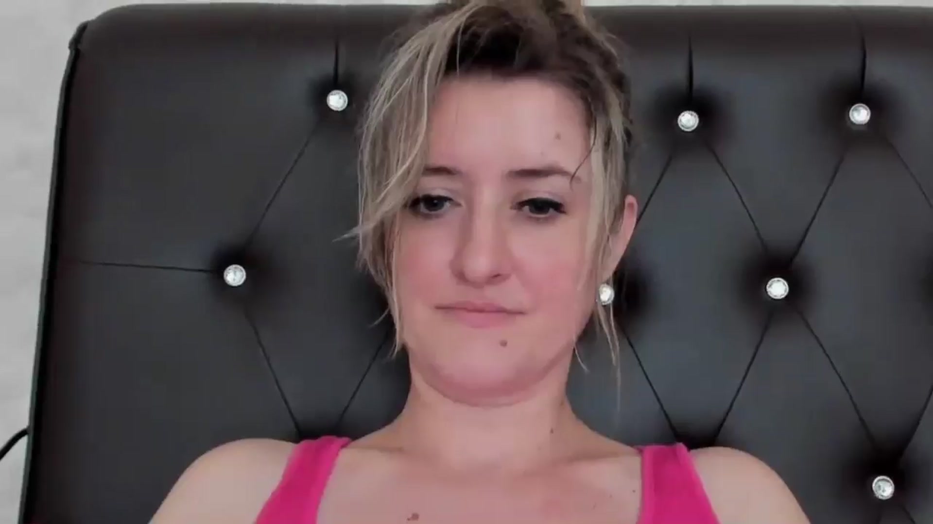Gallery image thumbnail from BestDream's myfreecams stream on, 07/15/2024, 09:33 image 18 of 20