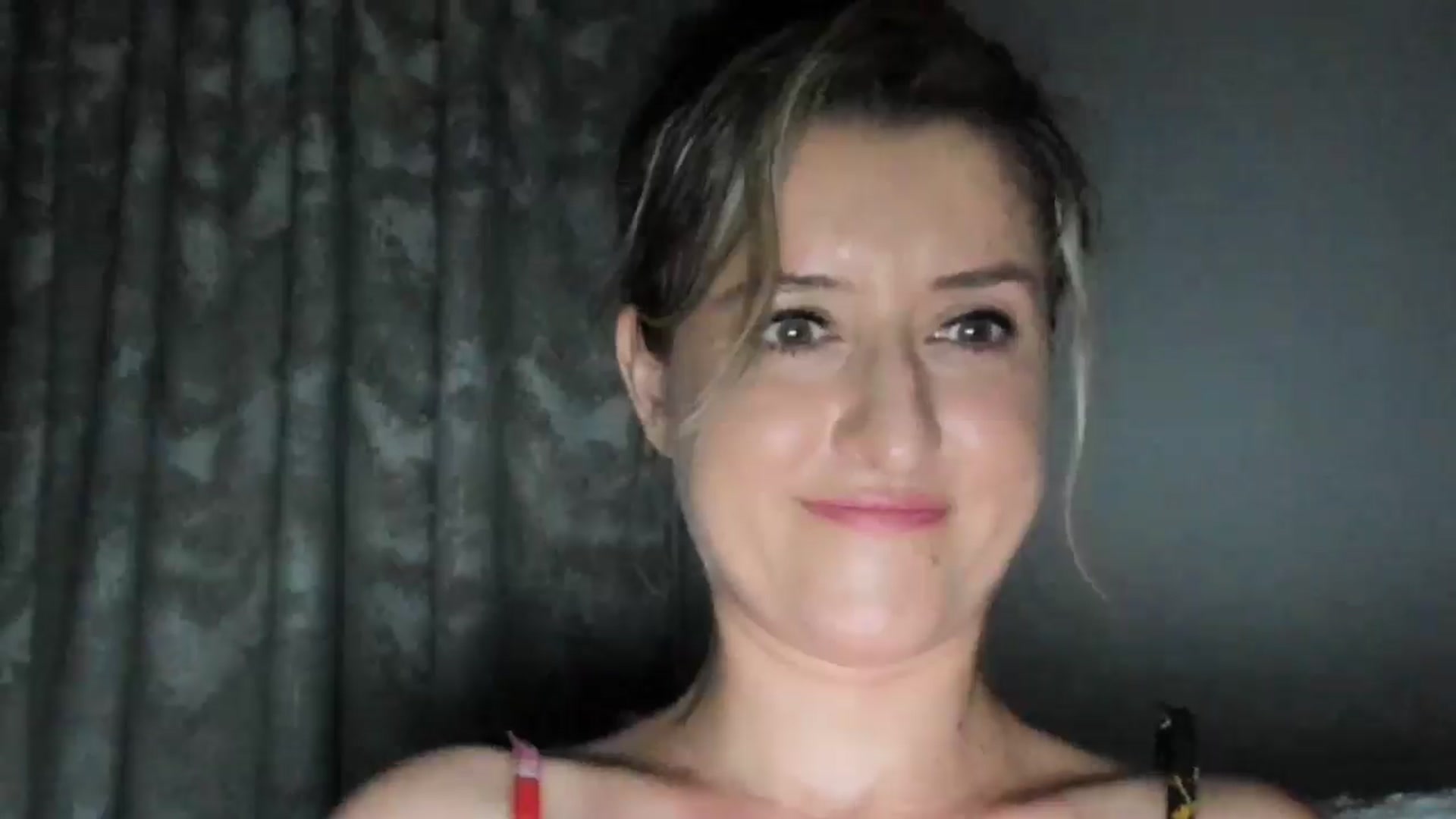Gallery image thumbnail from BestDream's myfreecams stream on, 07/15/2024, 22:12 image 18 of 20