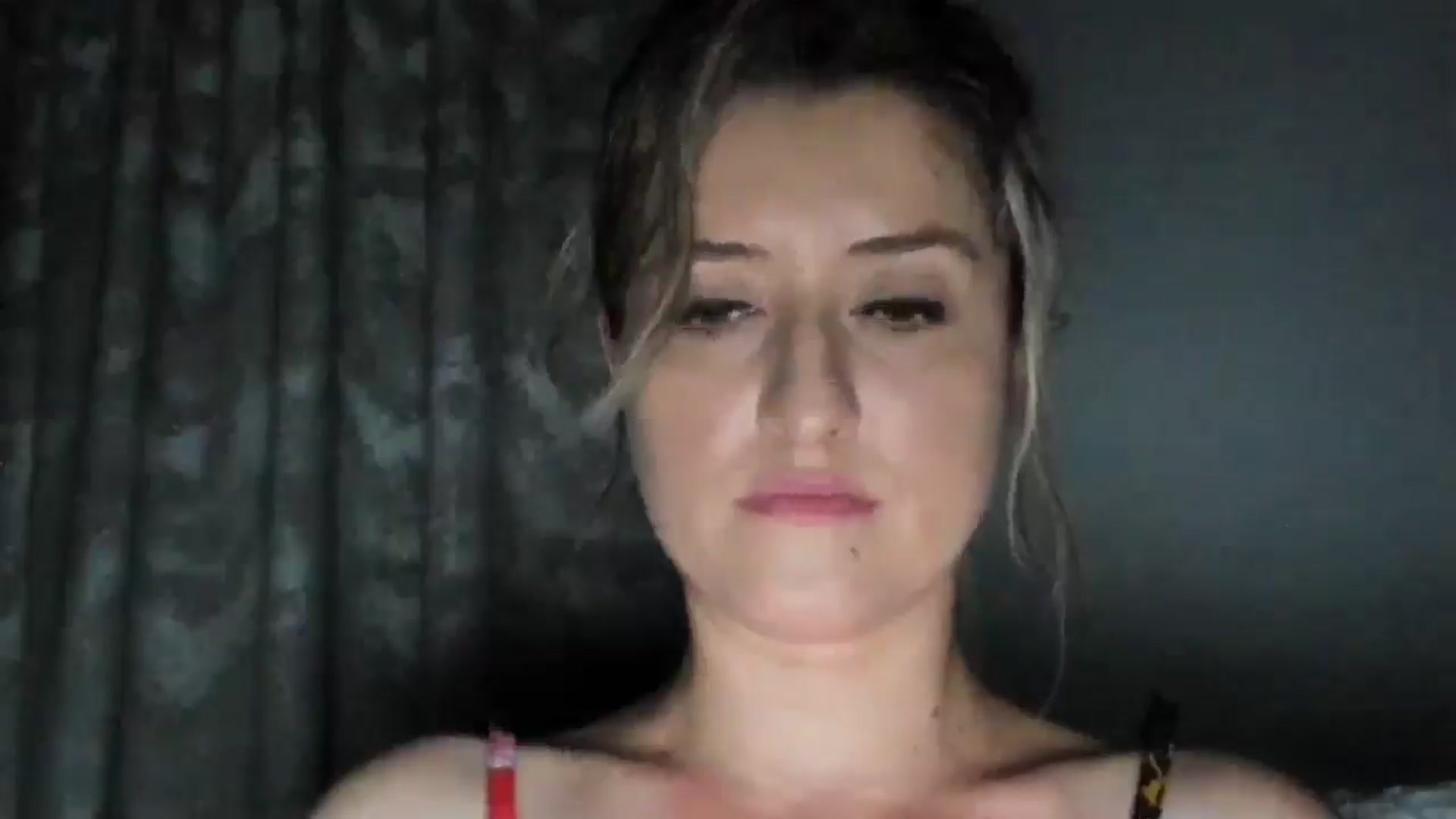 Gallery image thumbnail from BestDream's myfreecams stream on, 07/15/2024, 22:12 image 4 of 20