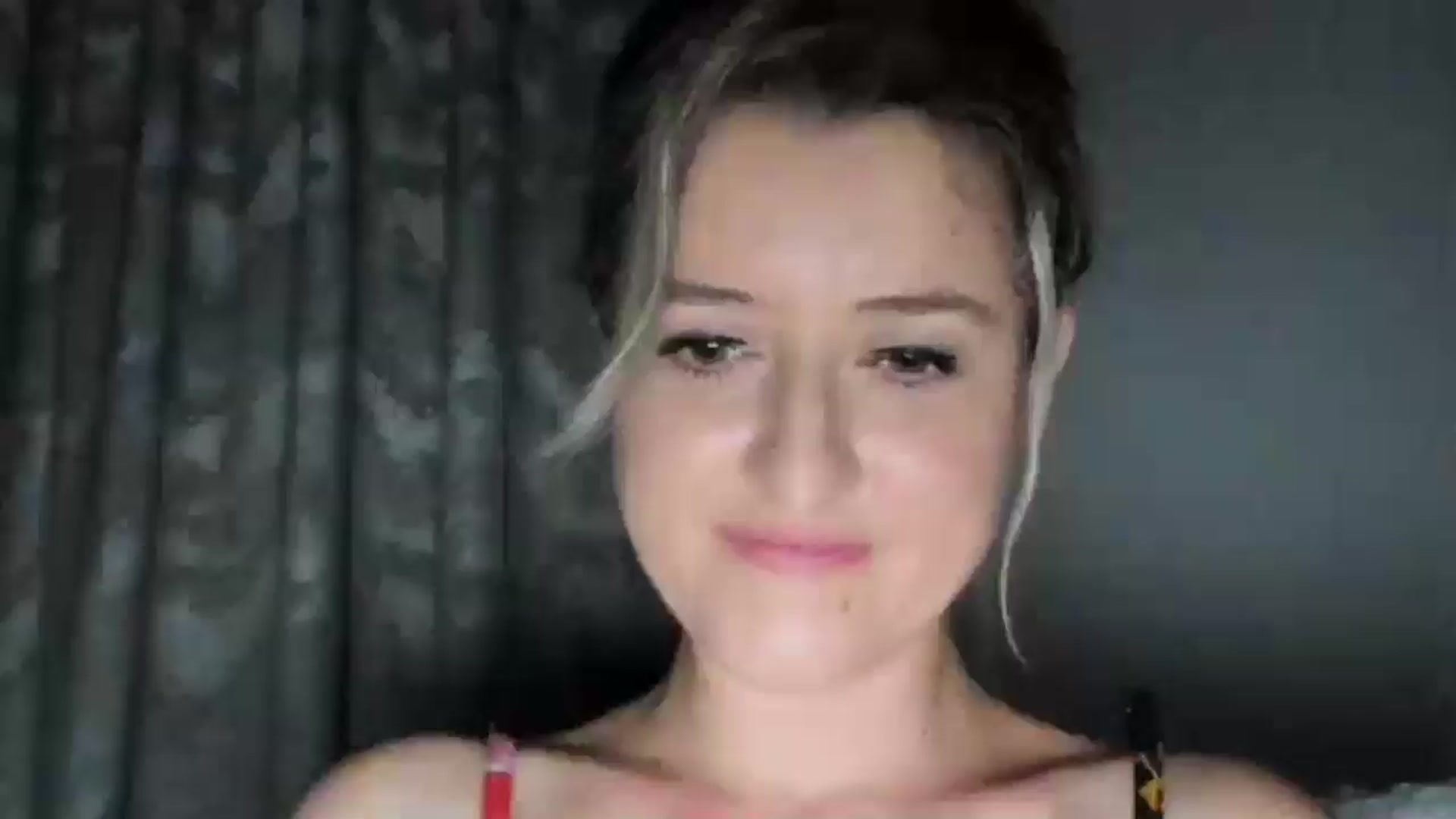 Gallery image thumbnail from BestDream's myfreecams stream on, 07/15/2024, 22:12 image 13 of 20
