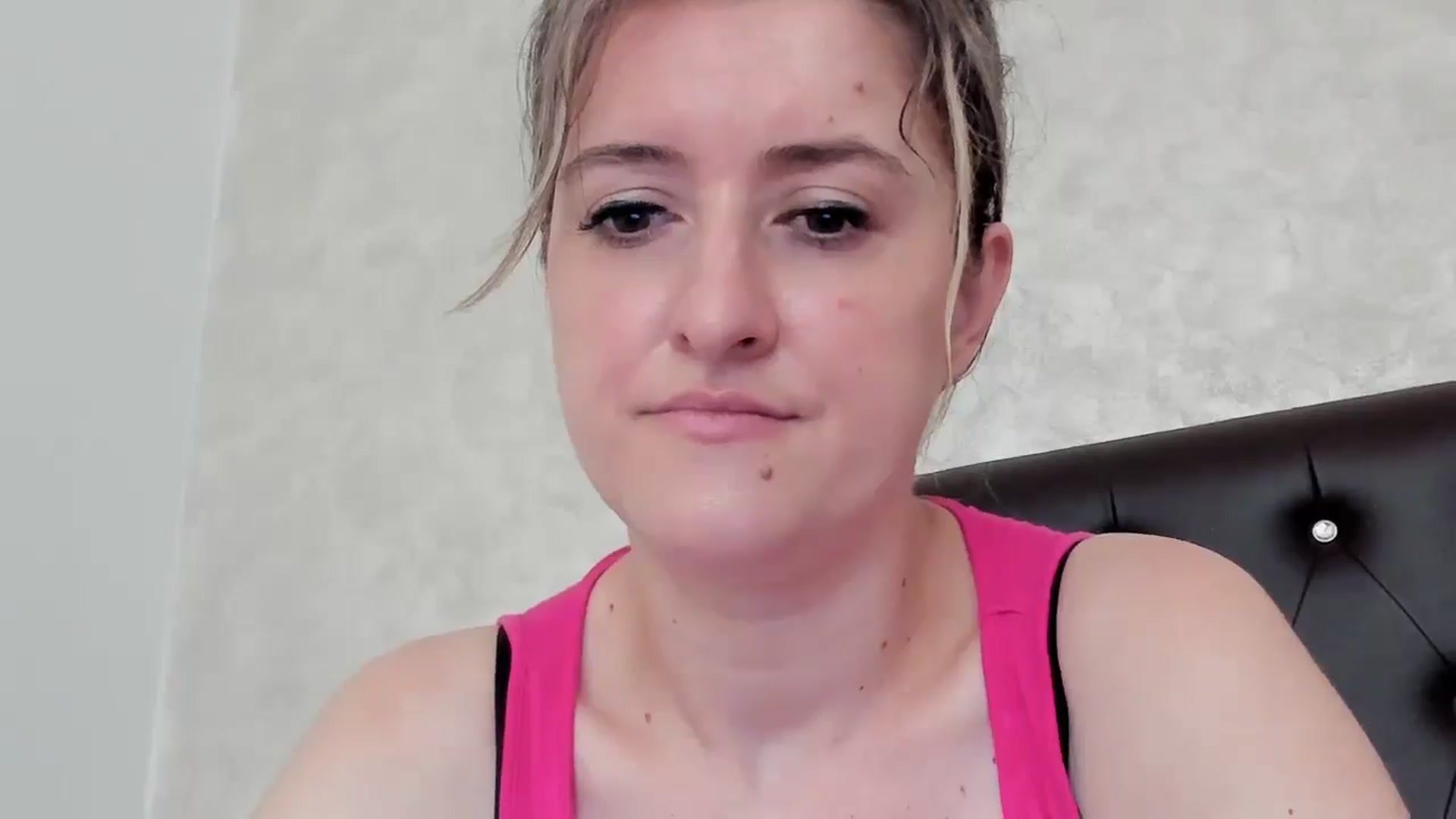 Gallery image thumbnail from BestDream's myfreecams stream on, 07/16/2024, 07:32 image 13 of 20