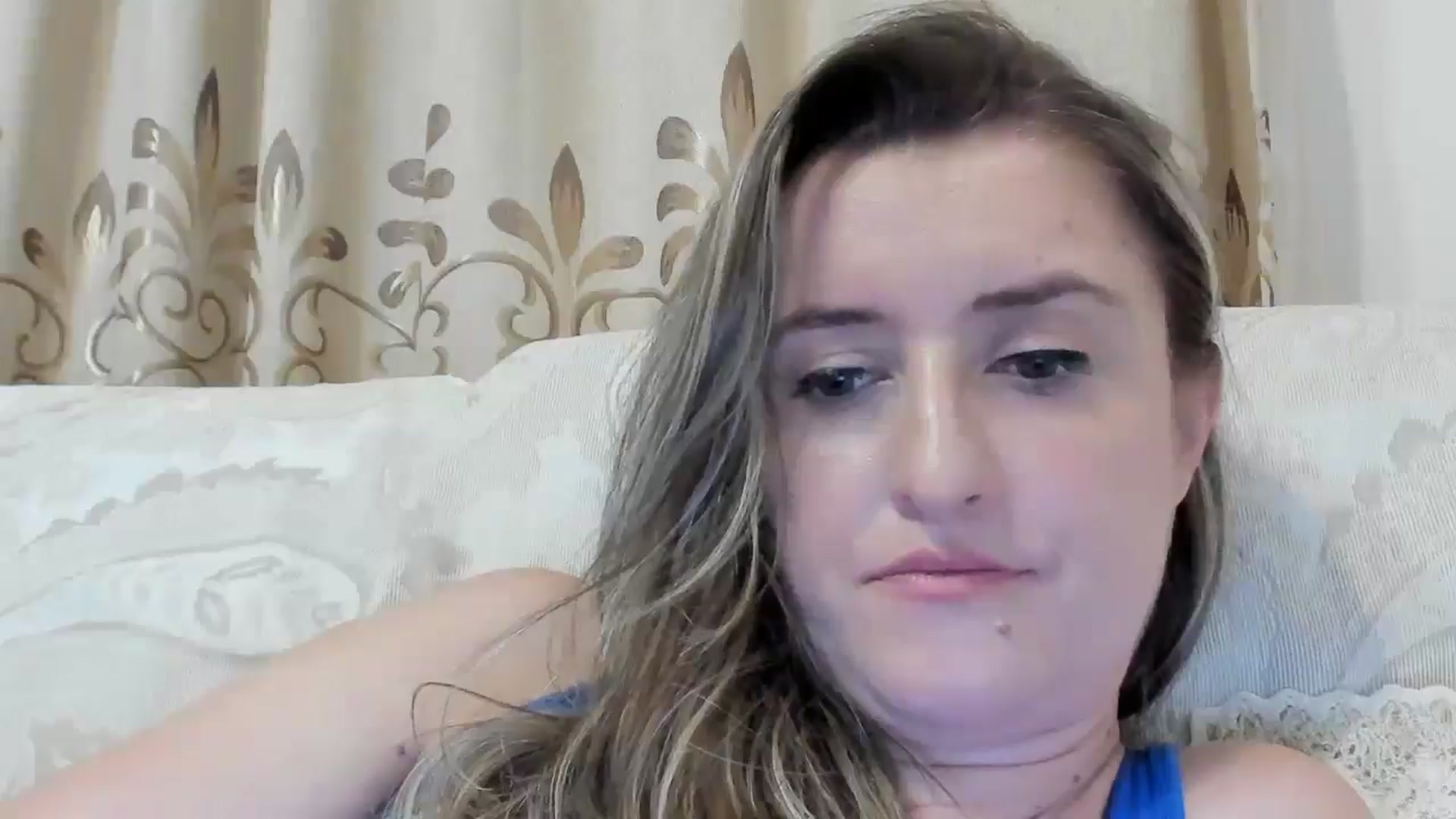 Gallery image thumbnail from BestDream's myfreecams stream on, 07/18/2024, 23:27 image 3 of 20