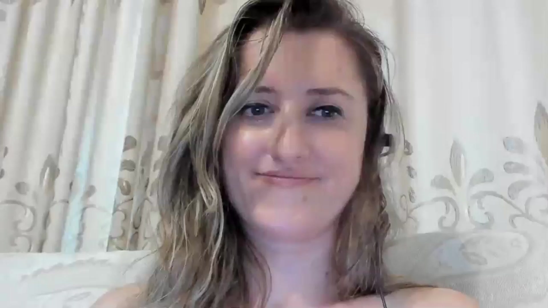 Gallery image thumbnail from BestDream's myfreecams stream on, 07/20/2024, 04:32 image 4 of 20