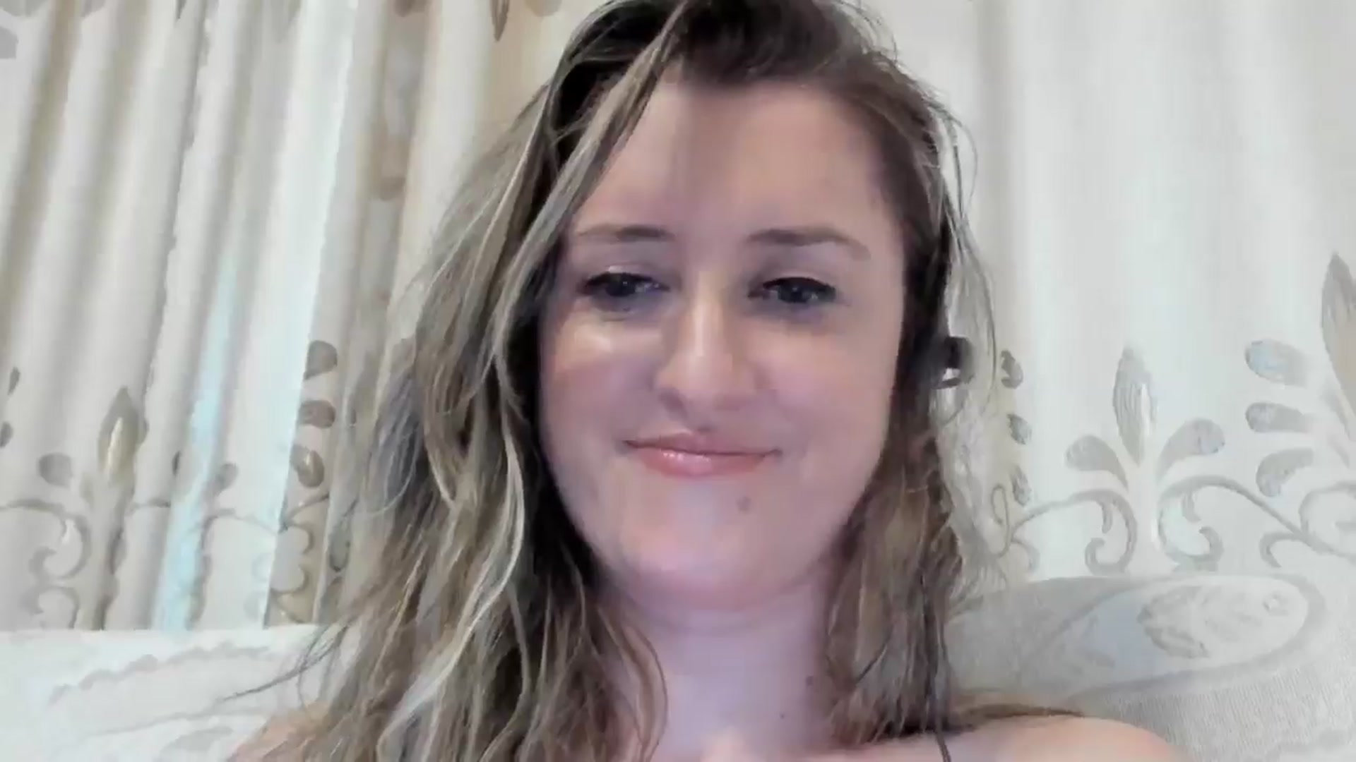 Gallery image thumbnail from BestDream's myfreecams stream on, 07/20/2024, 04:32 image 5 of 20