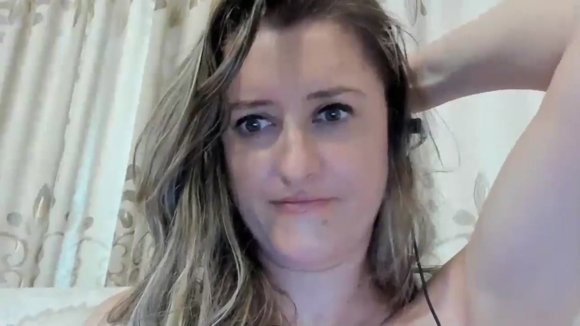 Gallery image thumbnail from BestDream's myfreecams stream on, 07/20/2024, 04:32 image 11 of 20