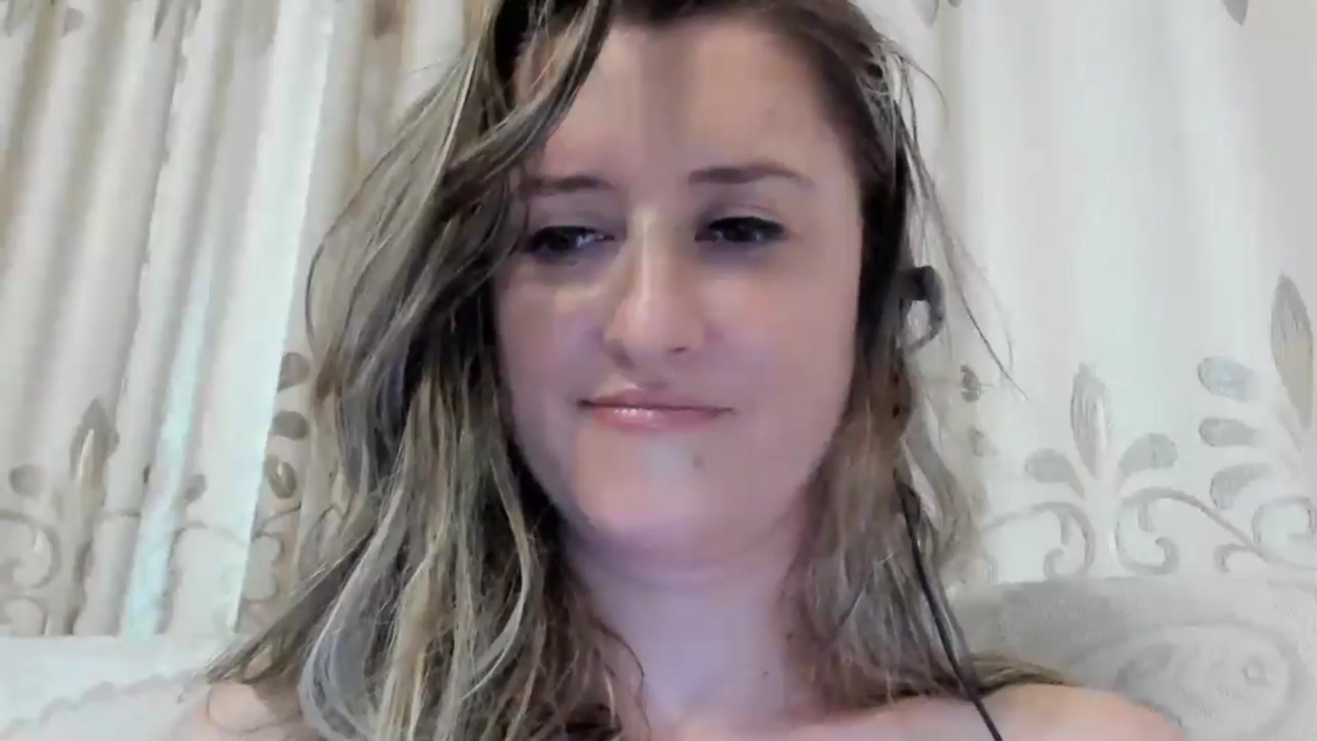 Gallery image thumbnail from BestDream's myfreecams stream on, 07/20/2024, 04:32 image 13 of 20