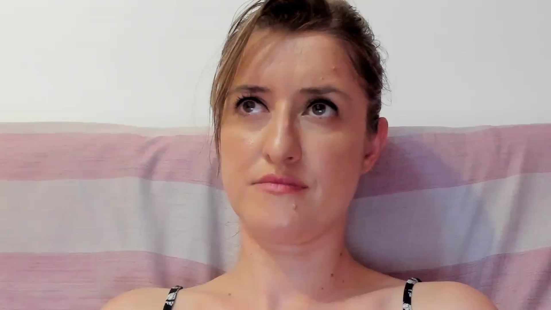 Gallery image thumbnail from BestDream's myfreecams stream on, 07/20/2024, 21:54 image 17 of 20