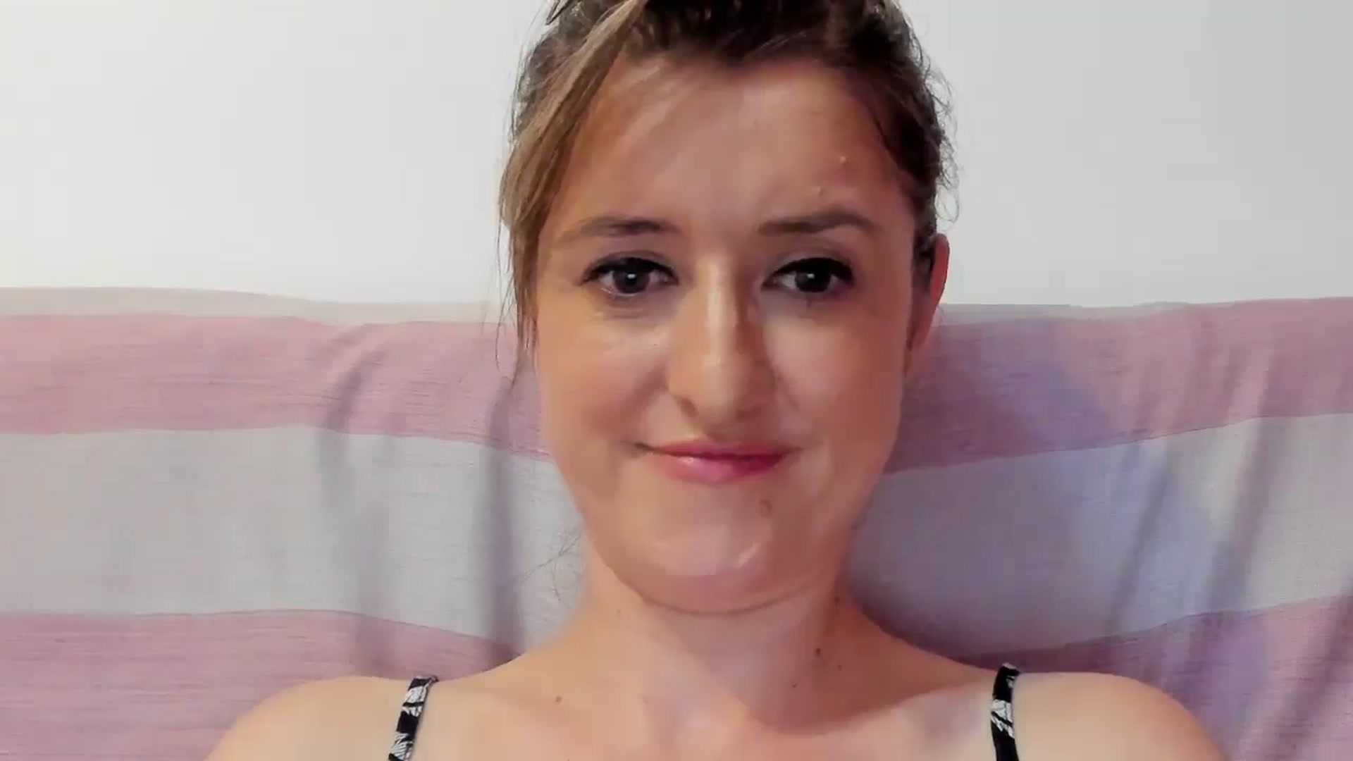 Gallery image thumbnail from BestDream's myfreecams stream on, 07/20/2024, 21:54 image 2 of 20