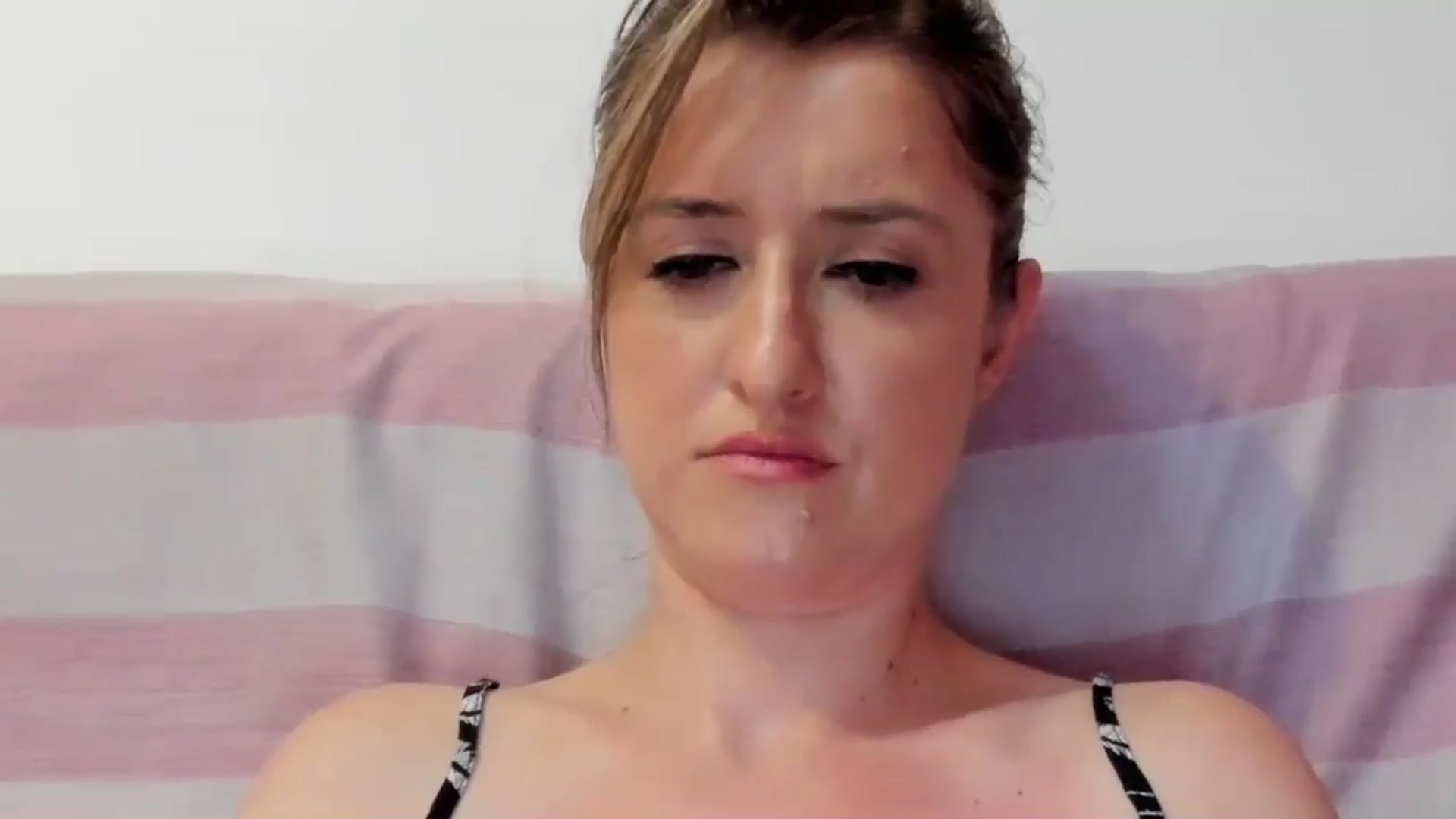 Gallery image thumbnail from BestDream's myfreecams stream on, 07/20/2024, 22:13 image 8 of 20