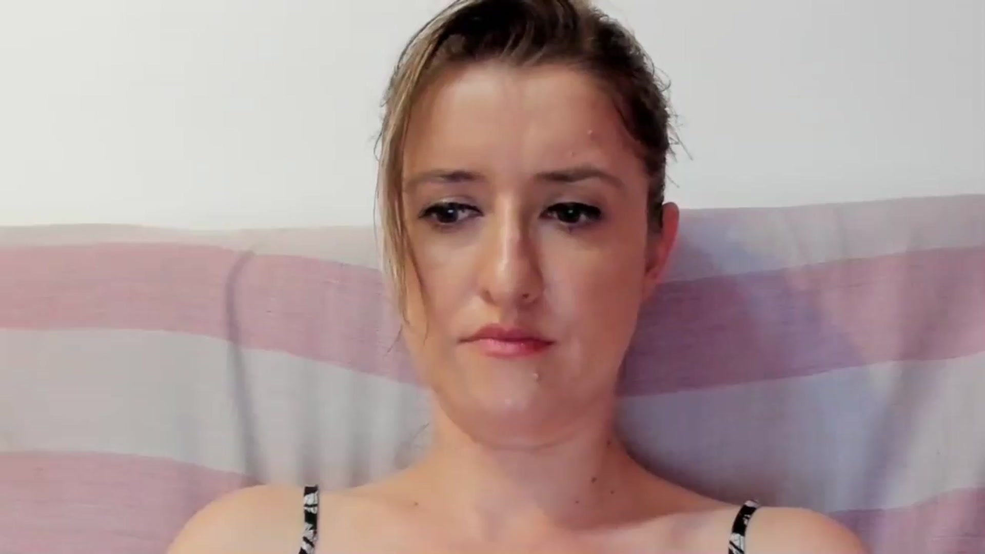 Gallery image thumbnail from BestDream's myfreecams stream on, 07/20/2024, 22:42 image 12 of 20