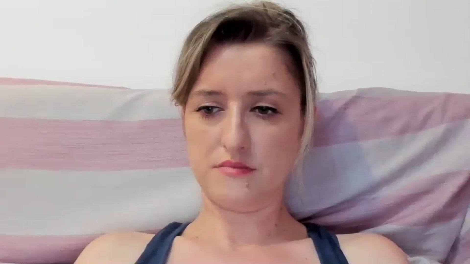 Gallery image thumbnail from BestDream's myfreecams stream on, 07/21/2024, 22:46 image 16 of 20